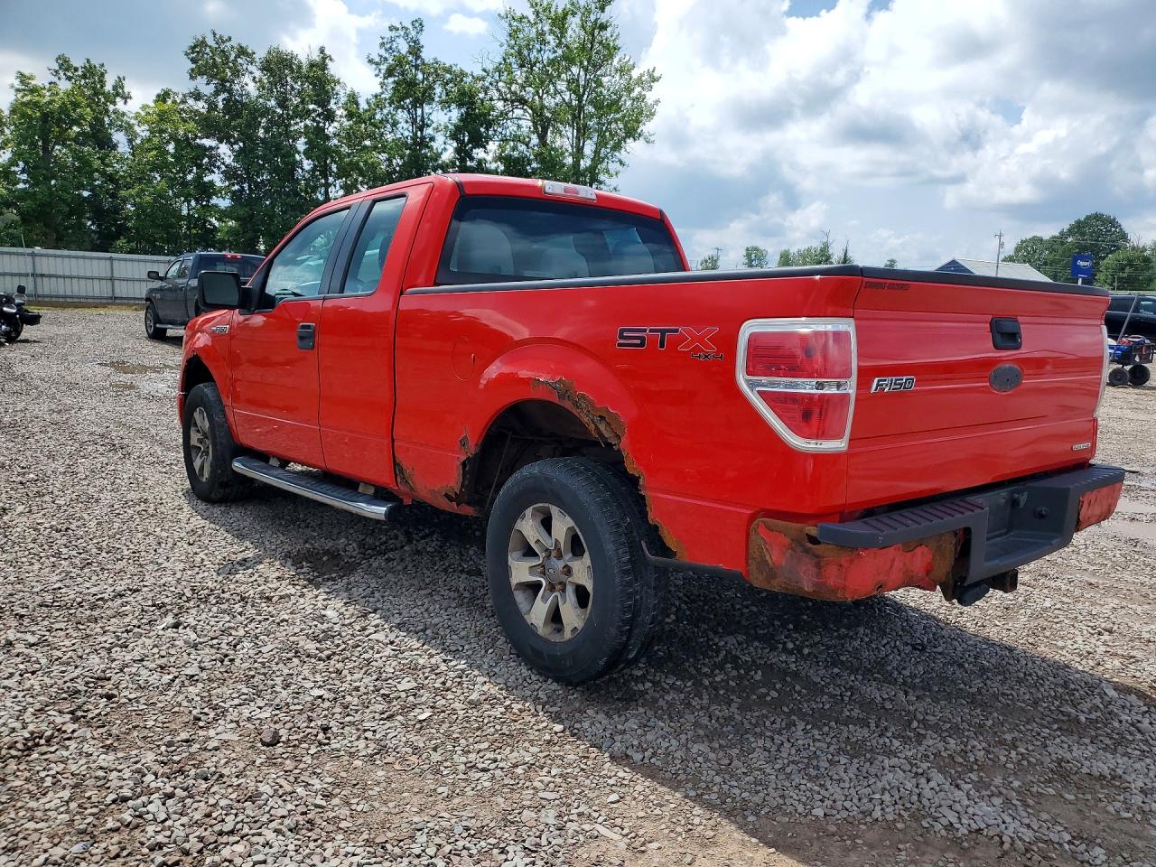 2011 Ford F150 Super Cab Red vin: 1FTFX1EF6BFA76220
