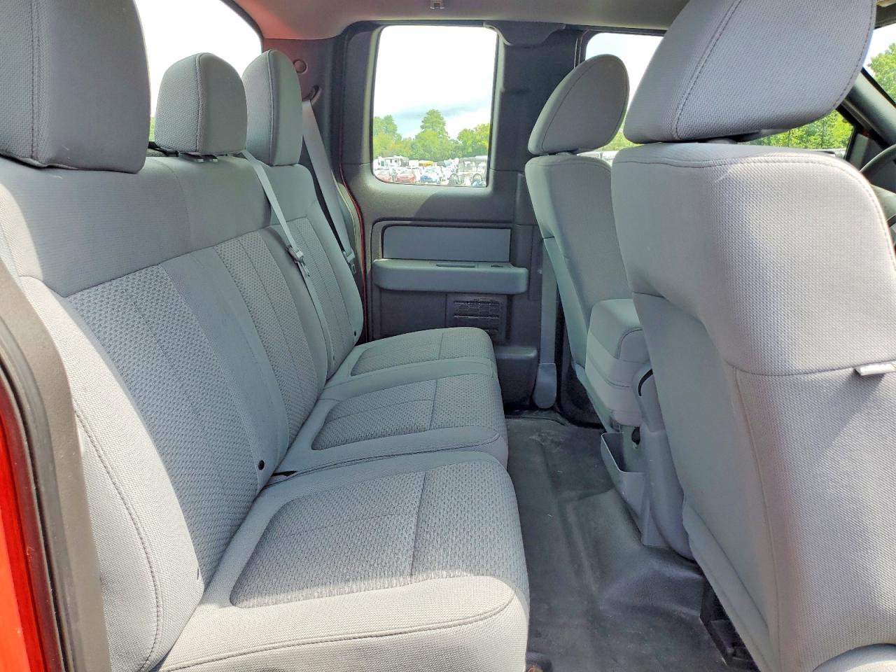 2011 Ford F150 Super Cab Red vin: 1FTFX1EF6BFA76220