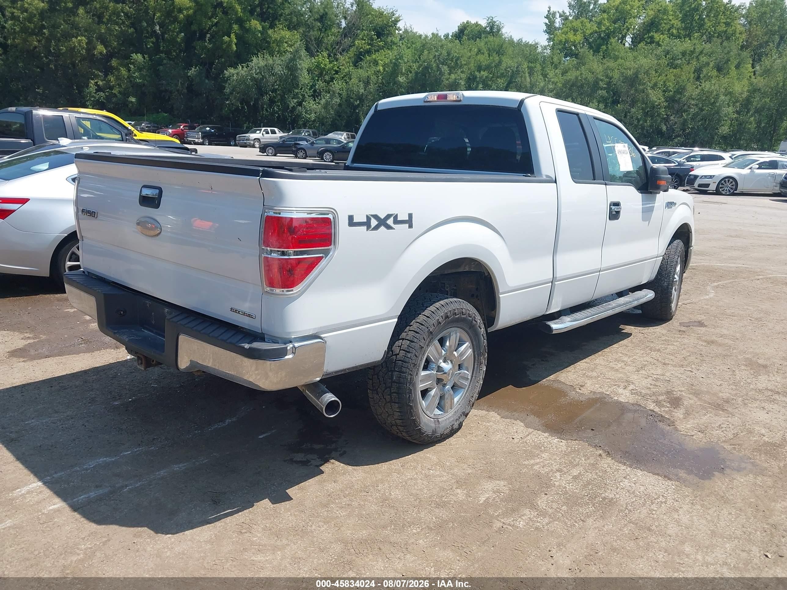 2011 Ford F-150 Xlt White vin: 1FTFX1EF6BFB10320