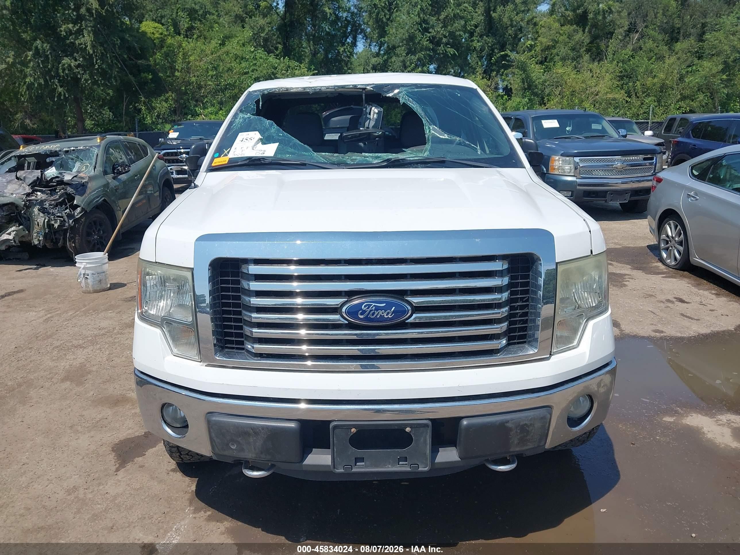 2011 Ford F-150 Xlt White vin: 1FTFX1EF6BFB10320