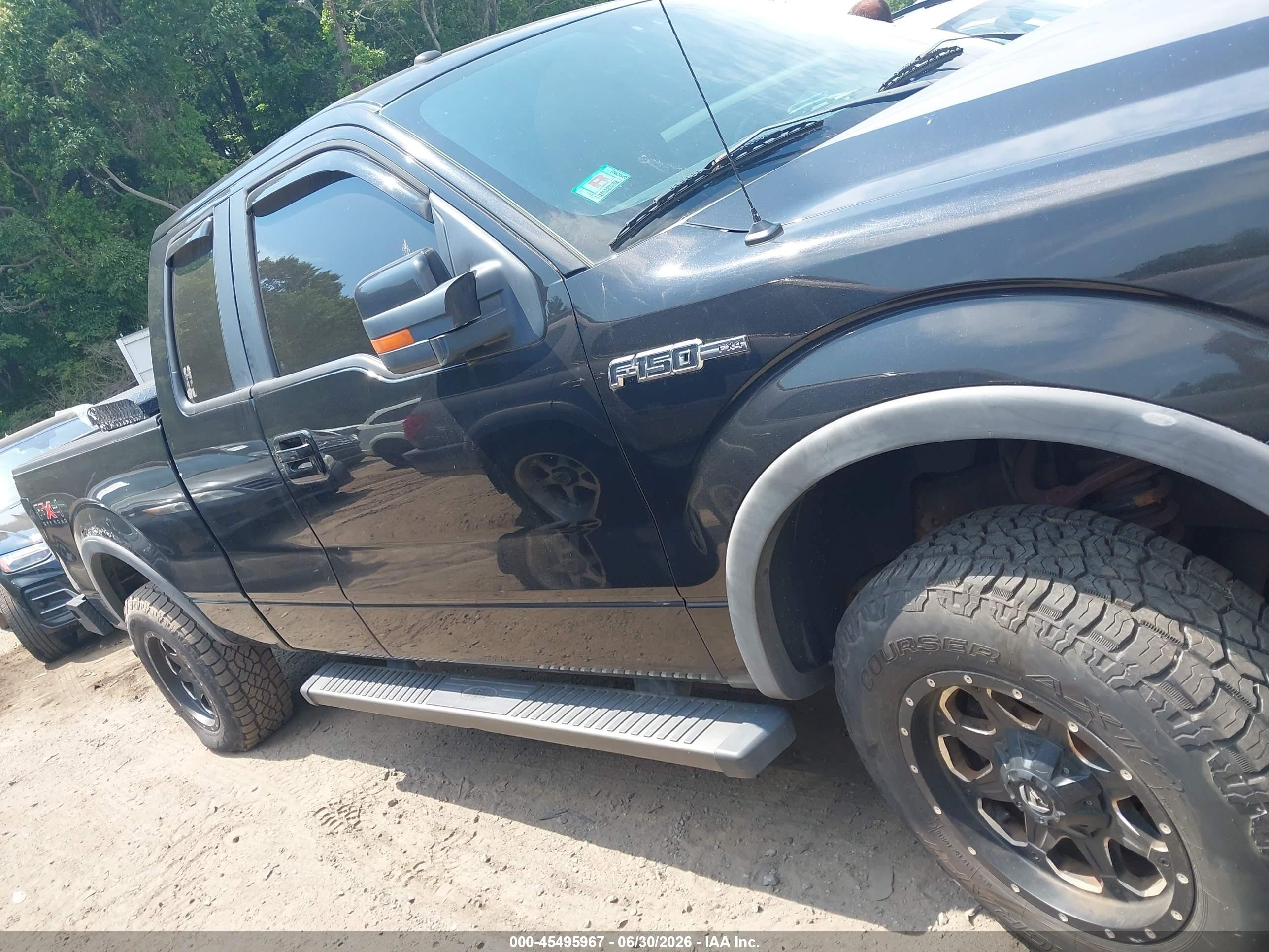 2011 Ford F-150   Black vin: 1FTFX1EF6BFB36495