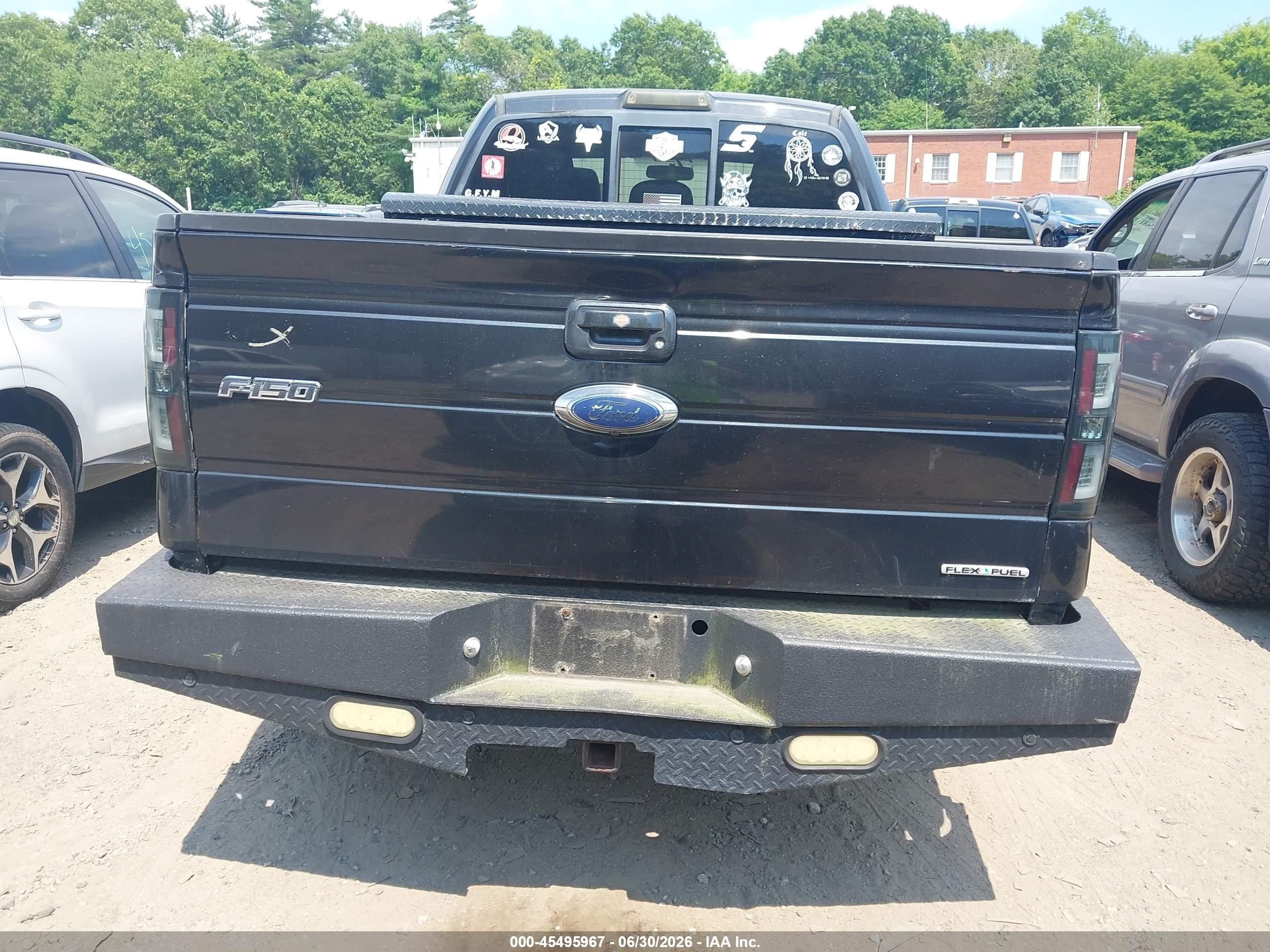 2011 Ford F-150   Black vin: 1FTFX1EF6BFB36495