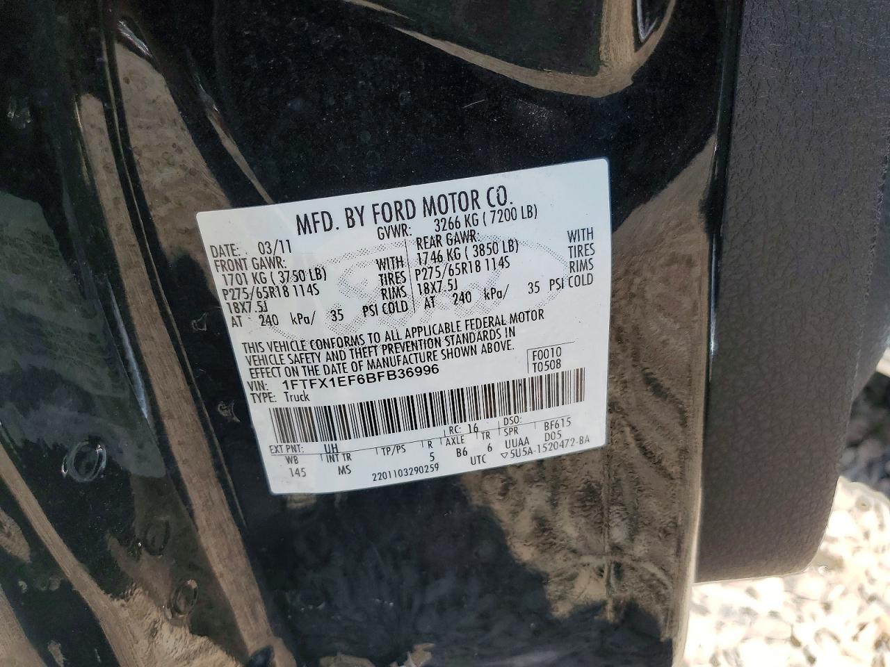 2011 Ford F150 Super Cab Black vin: 1FTFX1EF6BFB36996