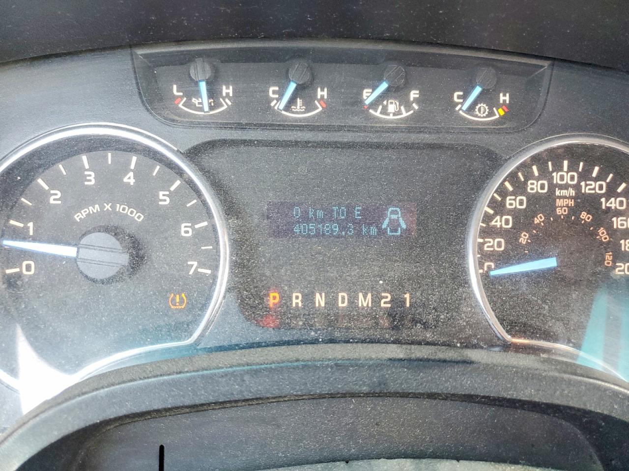 2011 Ford F150 Super Cab White vin: 1FTFX1EF6BFB78603
