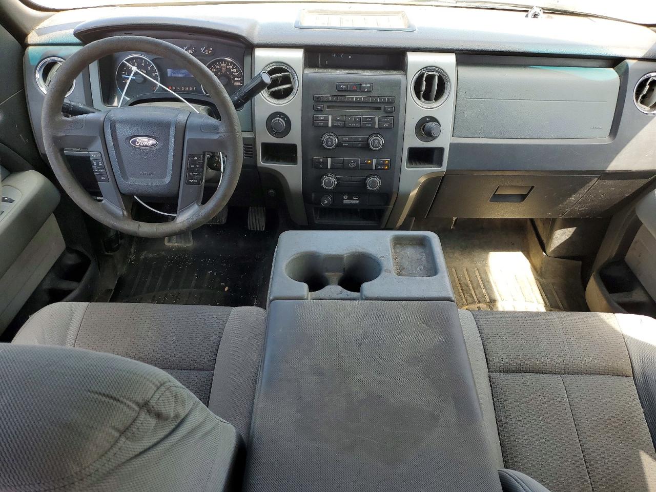 2011 Ford F150 Super Cab White vin: 1FTFX1EF6BFB78603