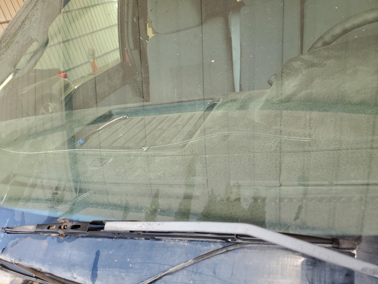 2012 Ford F150 Super Cab Red vin: 1FTFX1EF6CFA58768 Damage: Windshield, Broken, Replacement Required