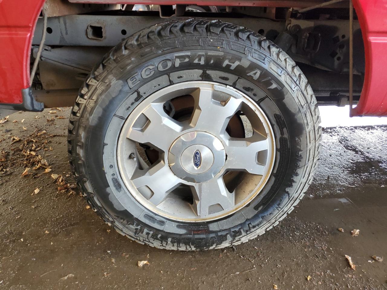 2012 Ford F150 Super Cab Red vin: 1FTFX1EF6CFA58768 Damage: Right Rear Wheel, Chipped, 4