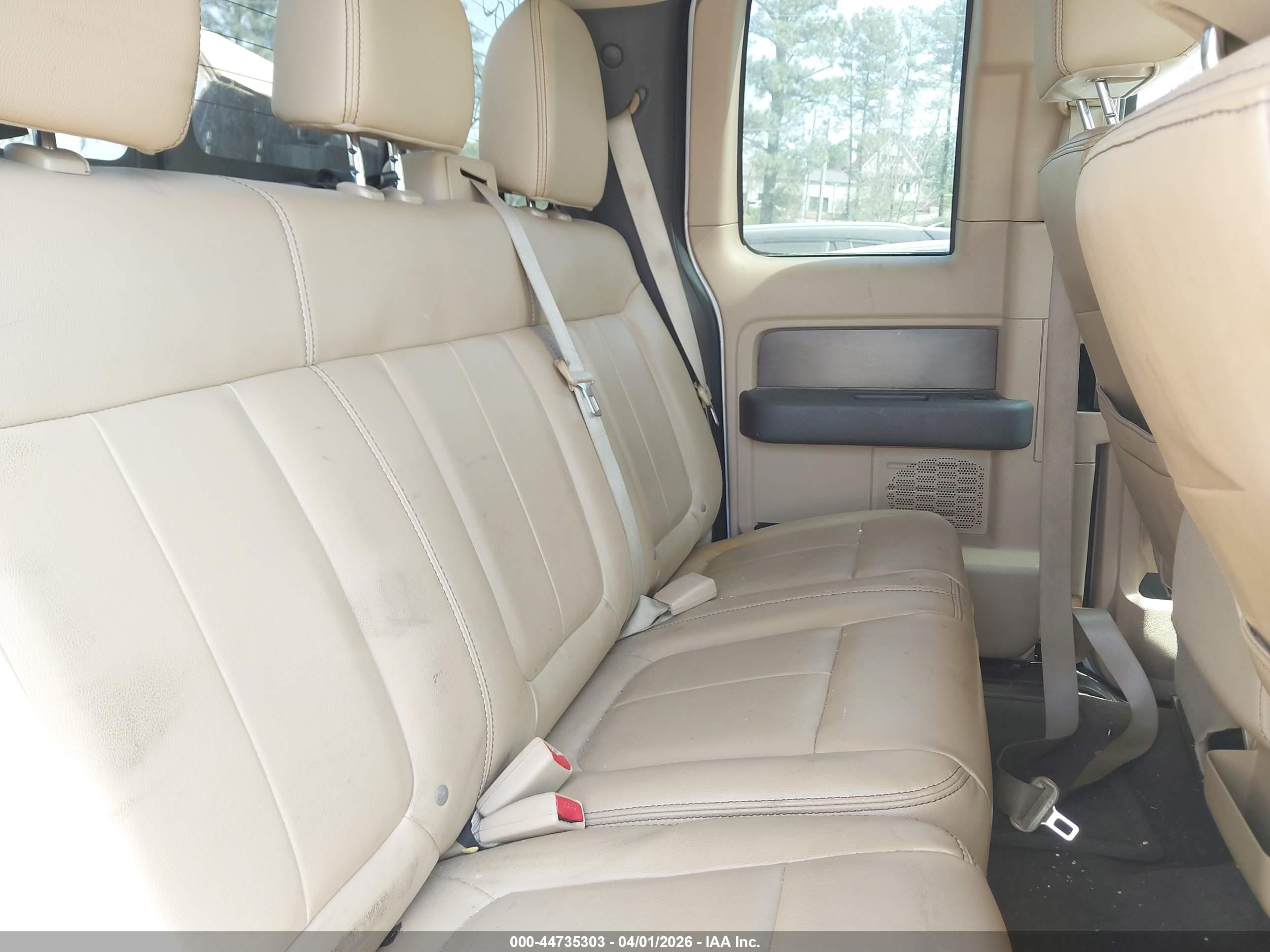 2012 Ford F-150 Lariat White vin: 1FTFX1EF6CFB26597