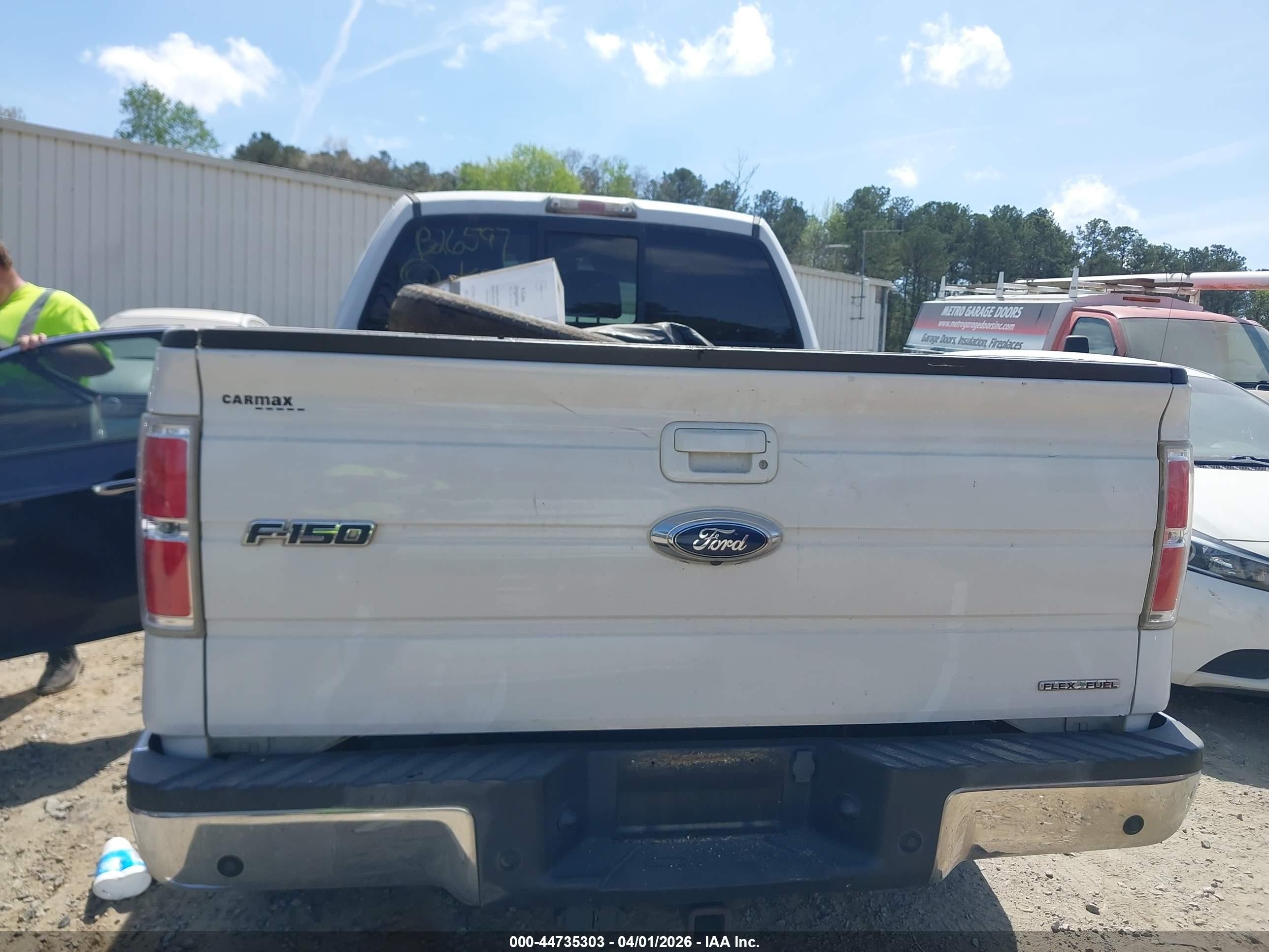 2012 Ford F-150 Lariat White vin: 1FTFX1EF6CFB26597