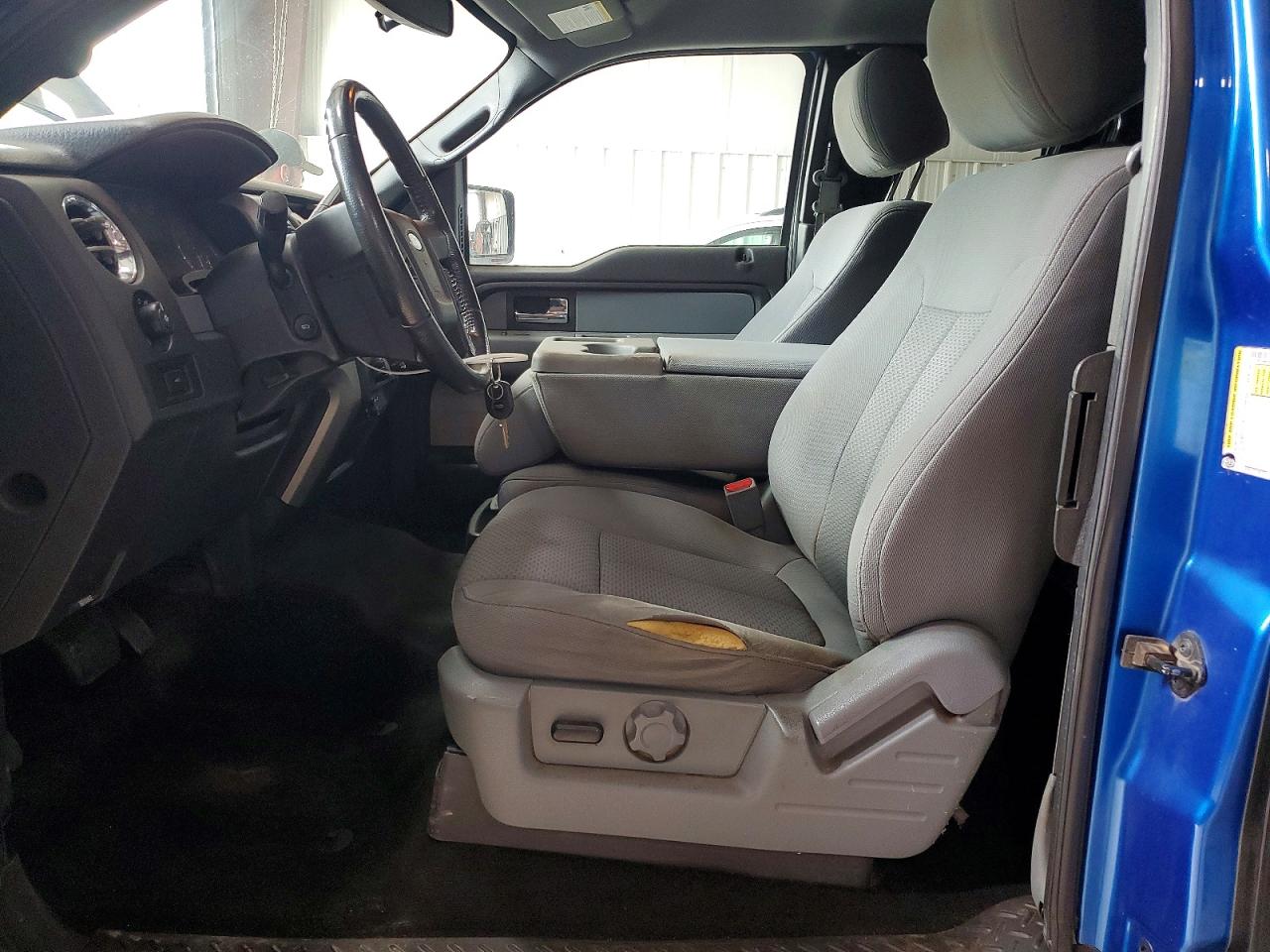2012 Ford F150 Super Cab Синий vin: 1FTFX1EF6CFB33453
