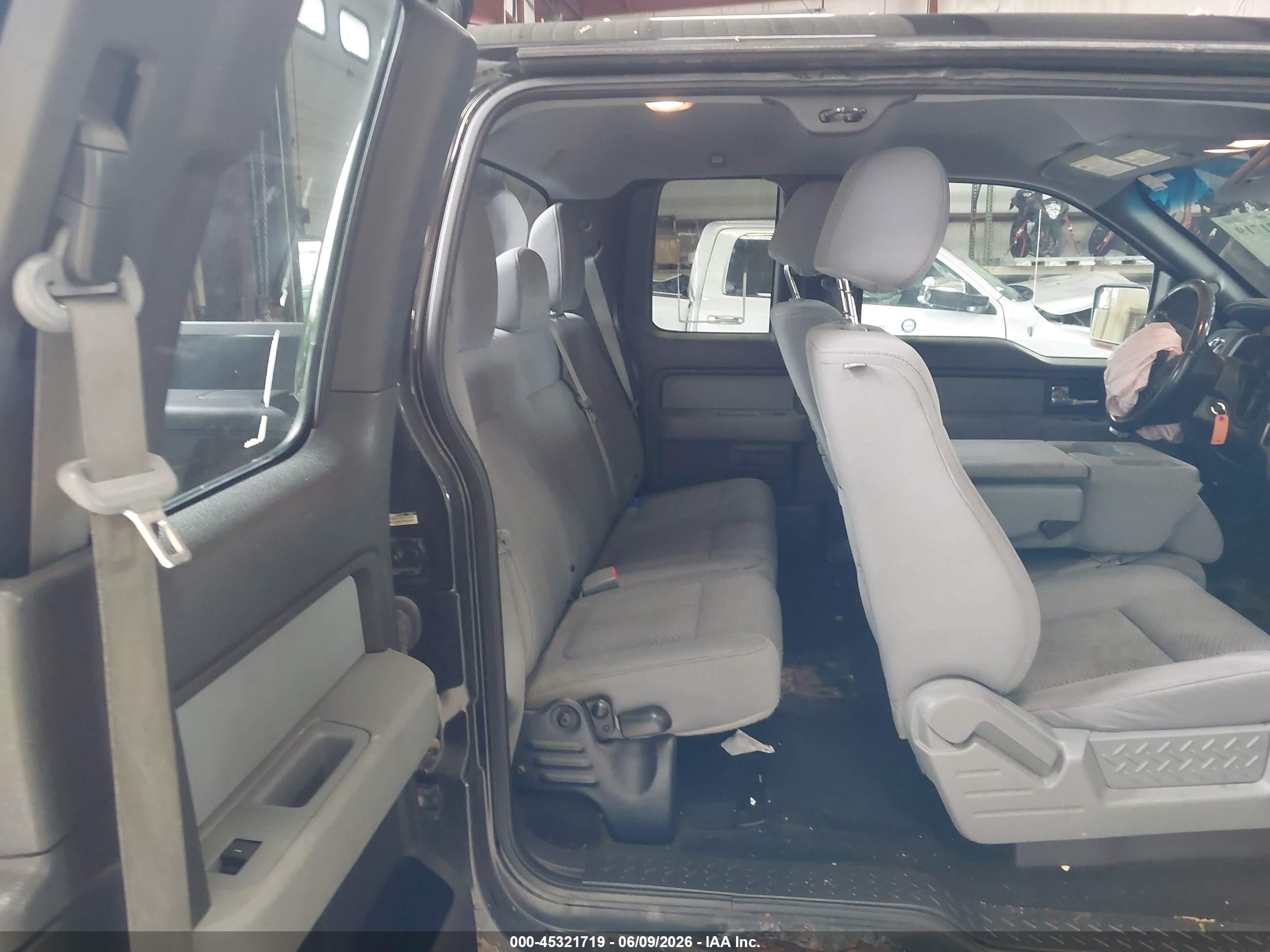 2012 Ford F-150 Xlt Black vin: 1FTFX1EF6CFB76299