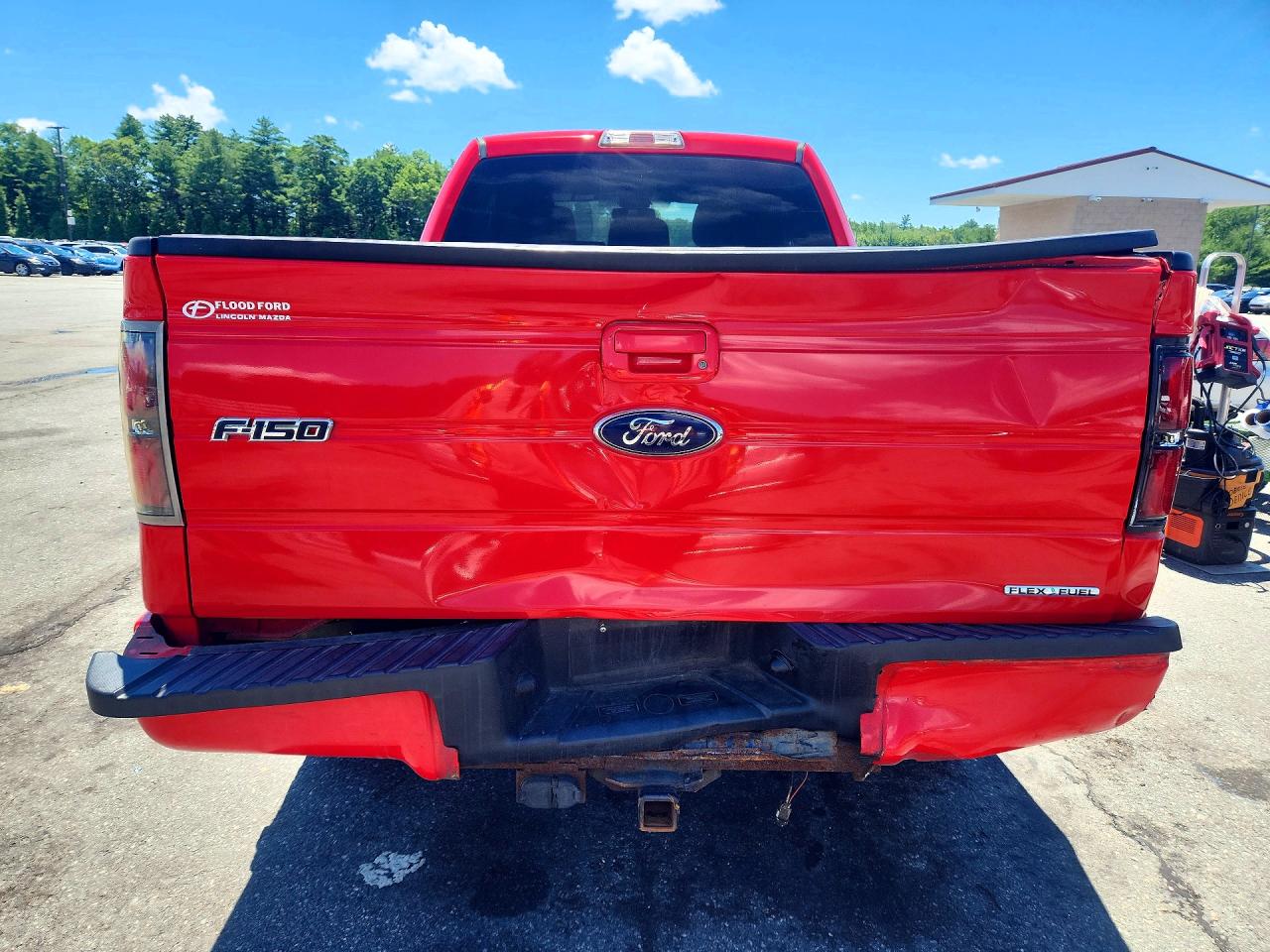 2012 Ford F150 Super Cab Red vin: 1FTFX1EF6CFC46285