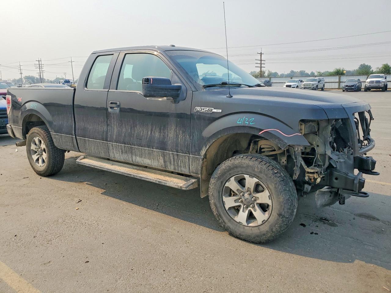 2013 Ford F150 Super Cab Black vin: 1FTFX1EF6DFC88635