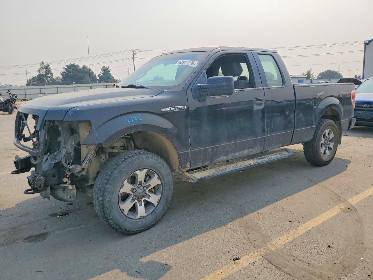 2013 Ford F150 Super Cab Black vin: 1FTFX1EF6DFC88635