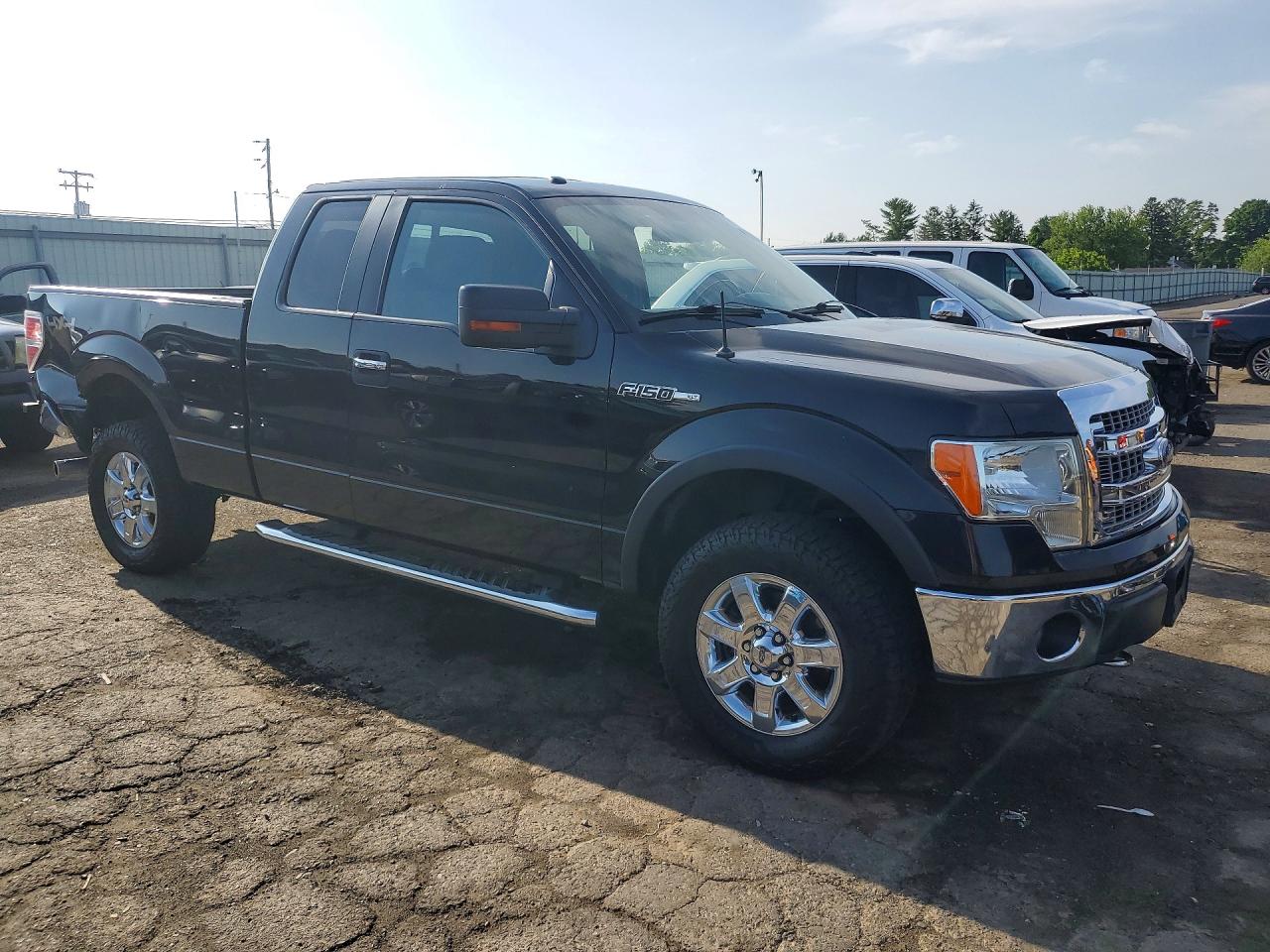 2013 Ford F150 Super Cab Black vin: 1FTFX1EF6DFD61437