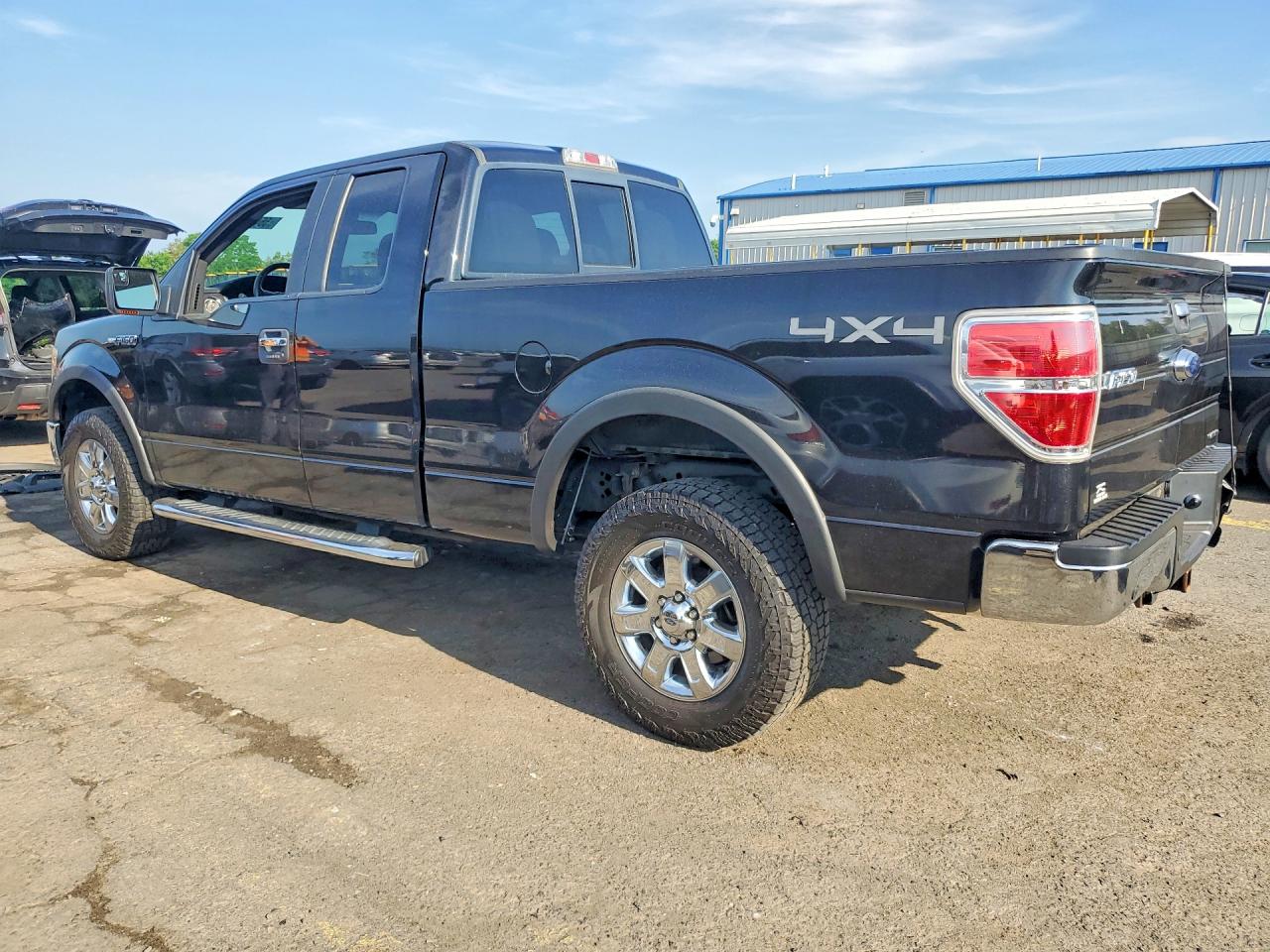 2013 Ford F150 Super Cab Black vin: 1FTFX1EF6DFD61437