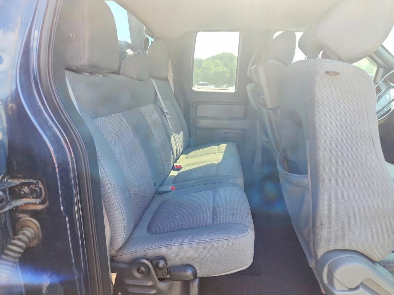 2013 Ford F150 Super Cab Blue vin: 1FTFX1EF6DKF75397