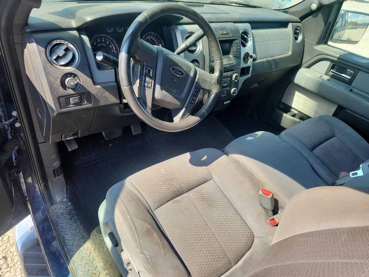 2013 Ford F150 Super Cab Blue vin: 1FTFX1EF6DKF75397