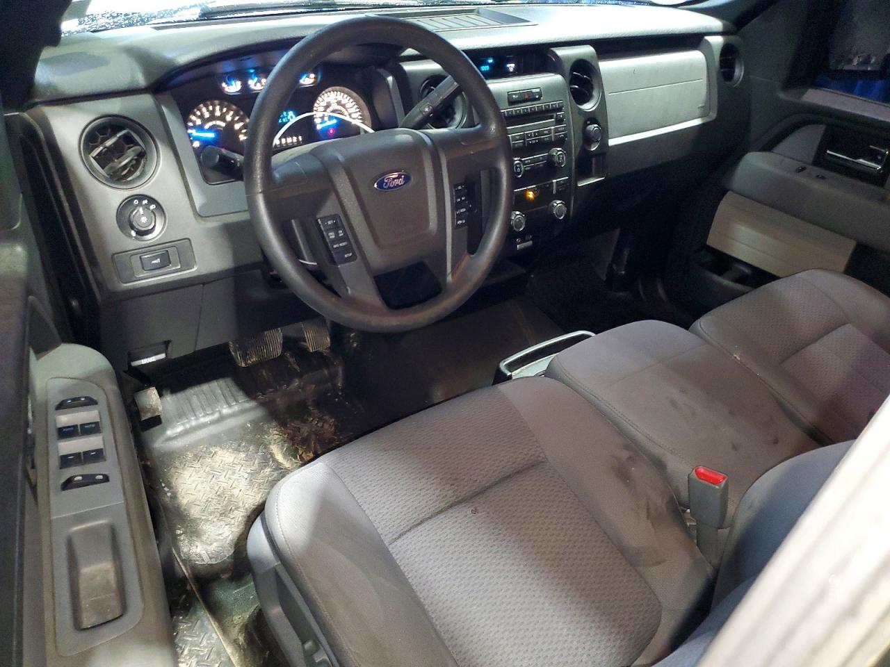 2014 Ford F150 Super Cab Black vin: 1FTFX1EF6EFC14388