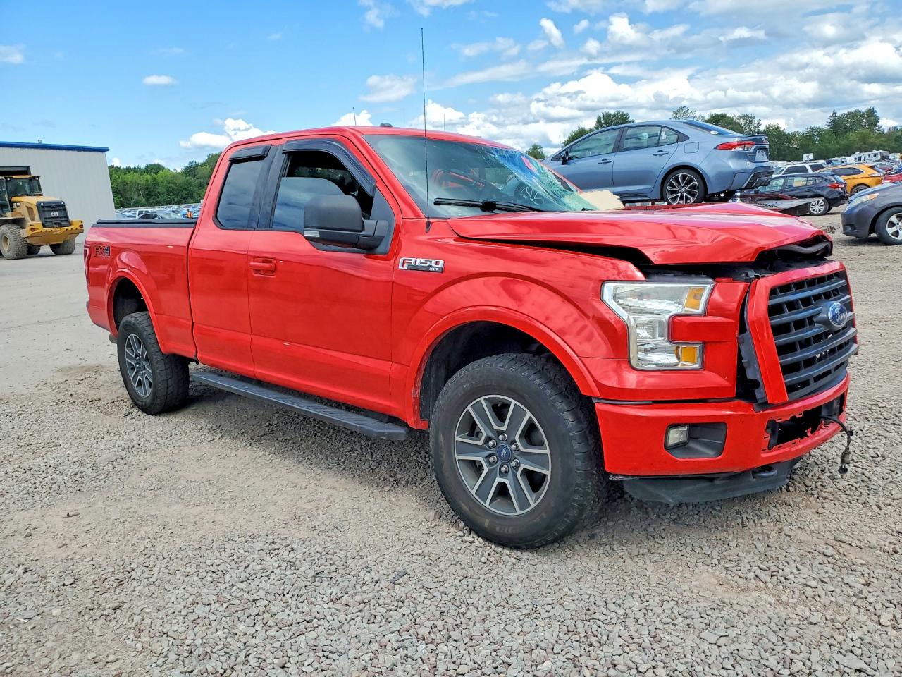 2015 Ford F150 Super Cab Red vin: 1FTFX1EF6FFA92312