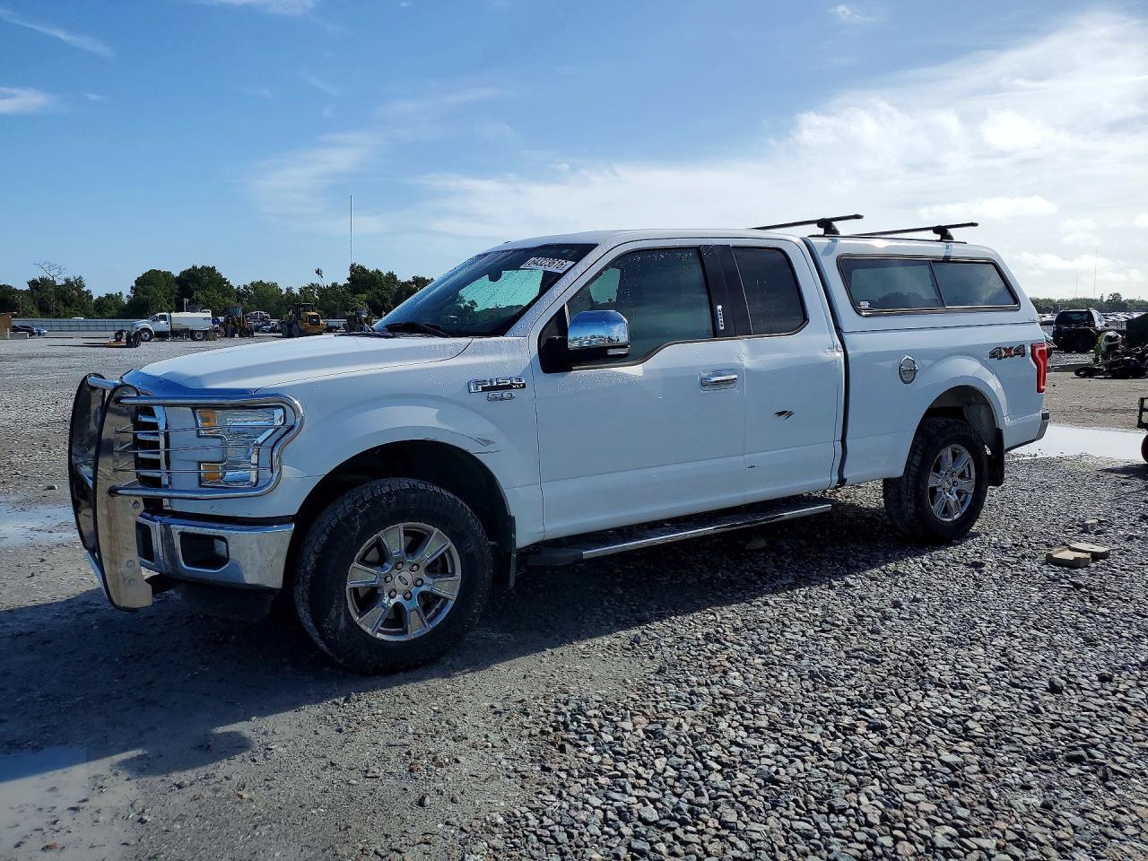 2015 Ford F150 Super Cab Белый vin: 1FTFX1EF6FFC15039