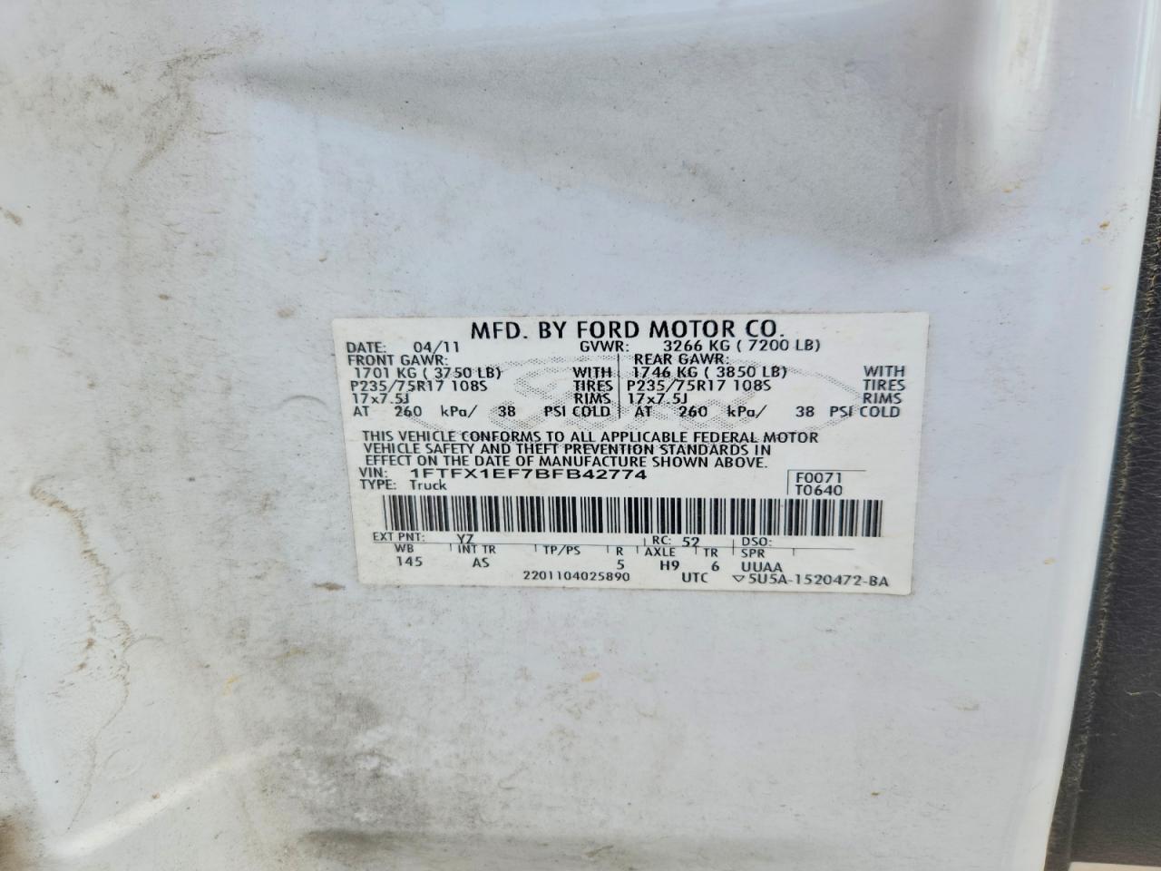 2011 Ford F150 Super Cab White vin: 1FTFX1EF7BFB42774