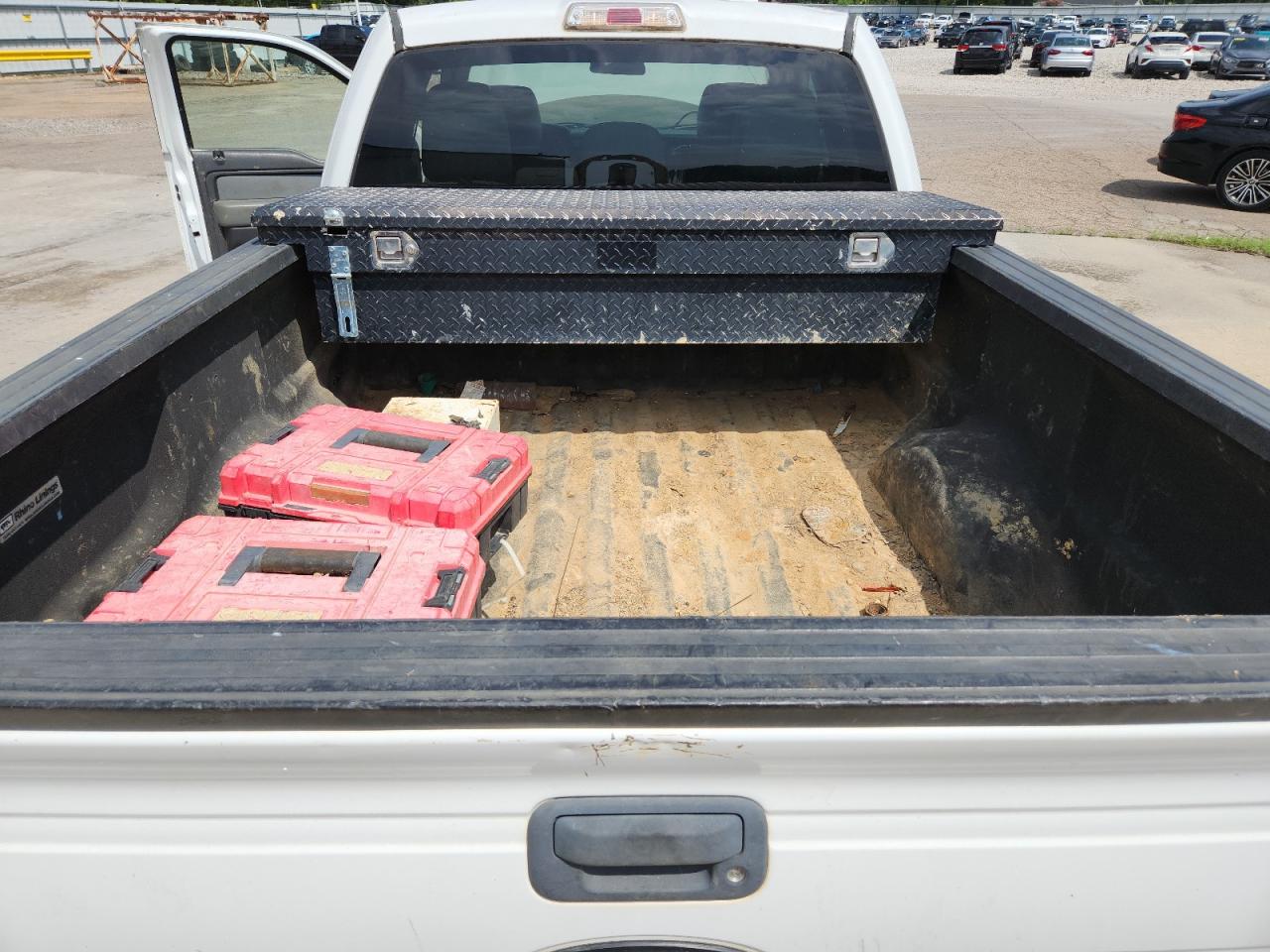 2011 Ford F150 Super Cab White vin: 1FTFX1EF7BFB42774 Damage: Aftermarket Accessory, Aftermarket, Acceptable