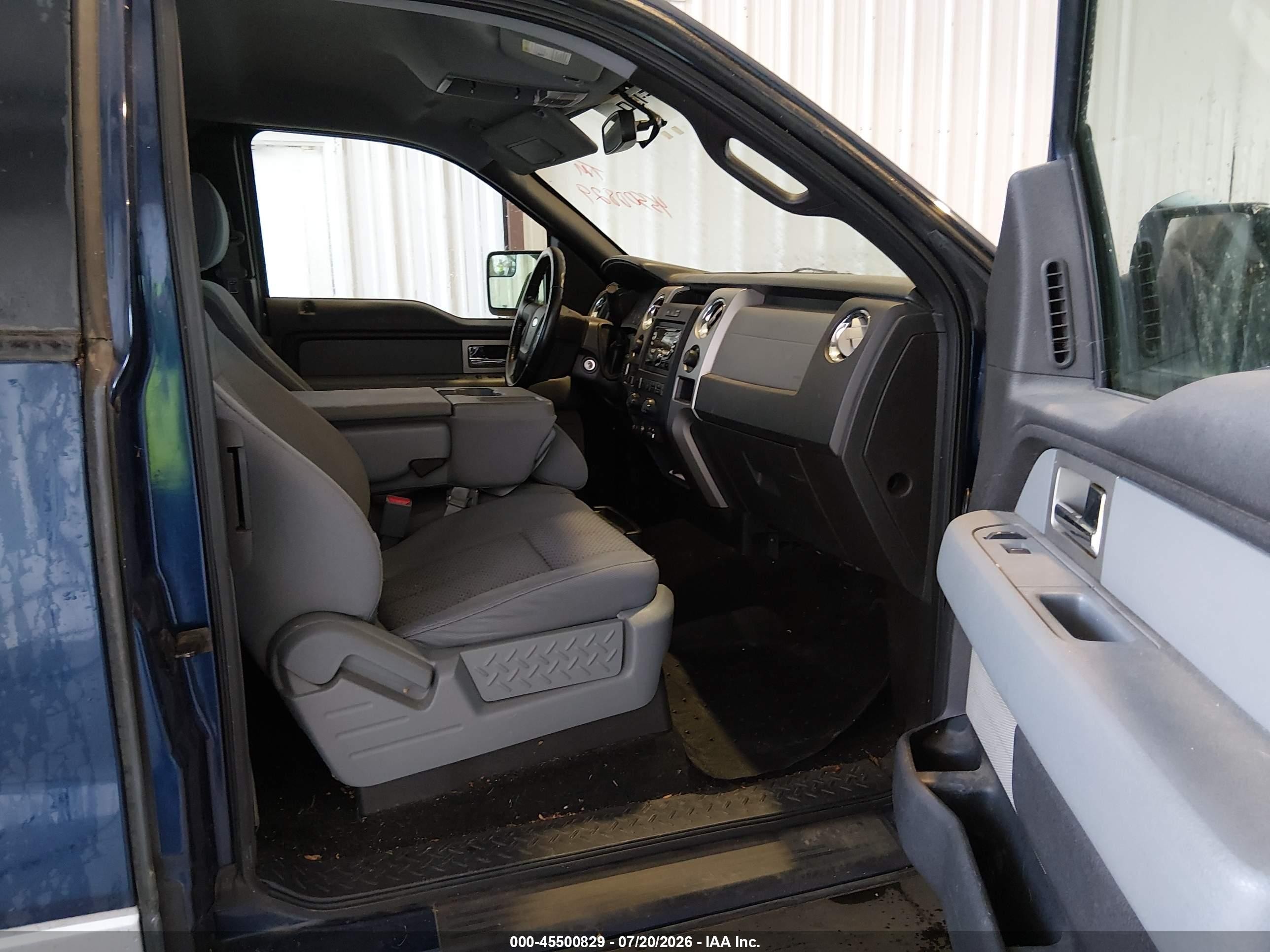 2011 Ford F-150 Xlt Blue vin: 1FTFX1EF7BFC48044