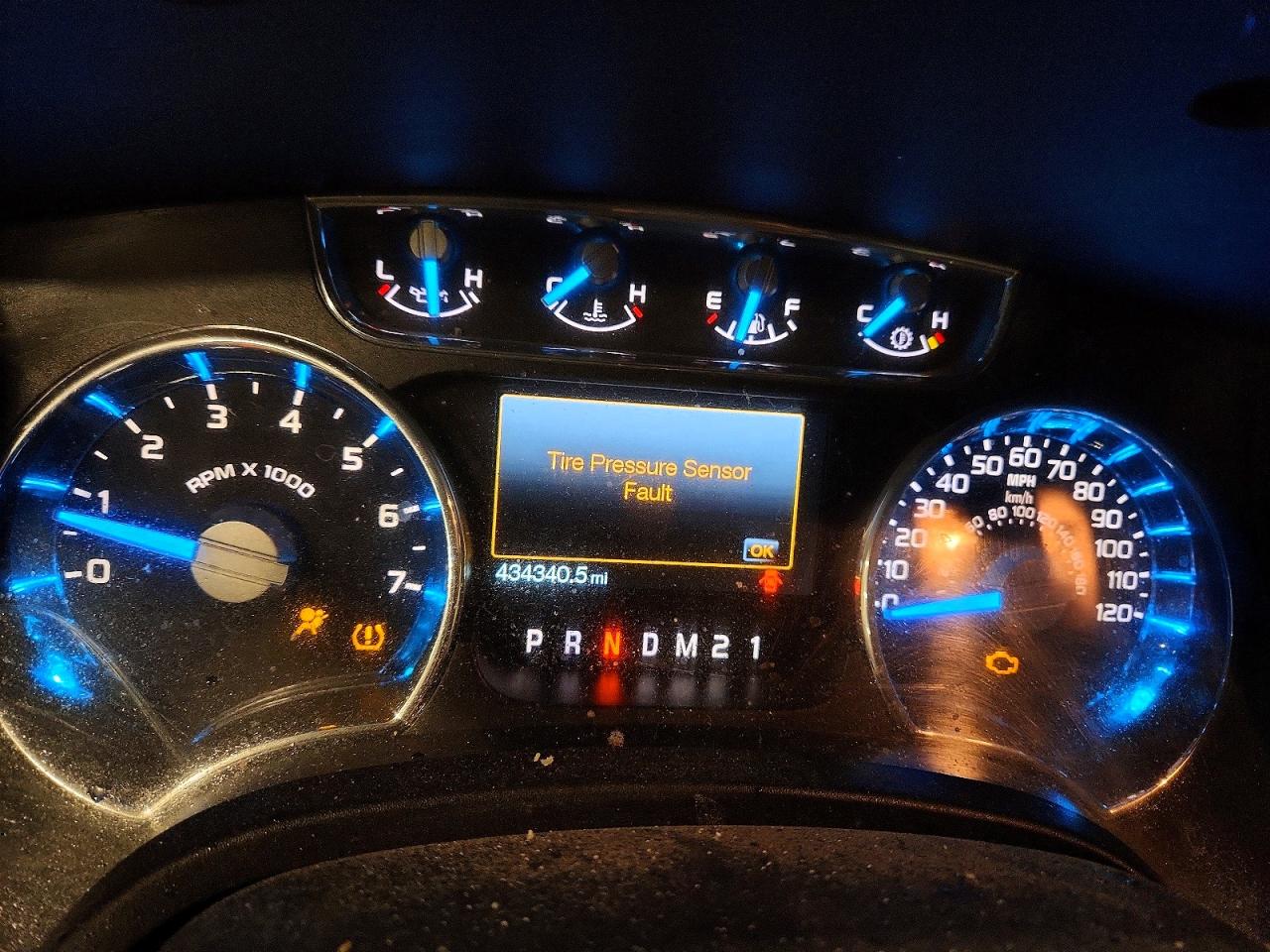 2011 Ford F150 Super Cab Blue vin: 1FTFX1EF7BKD56803
