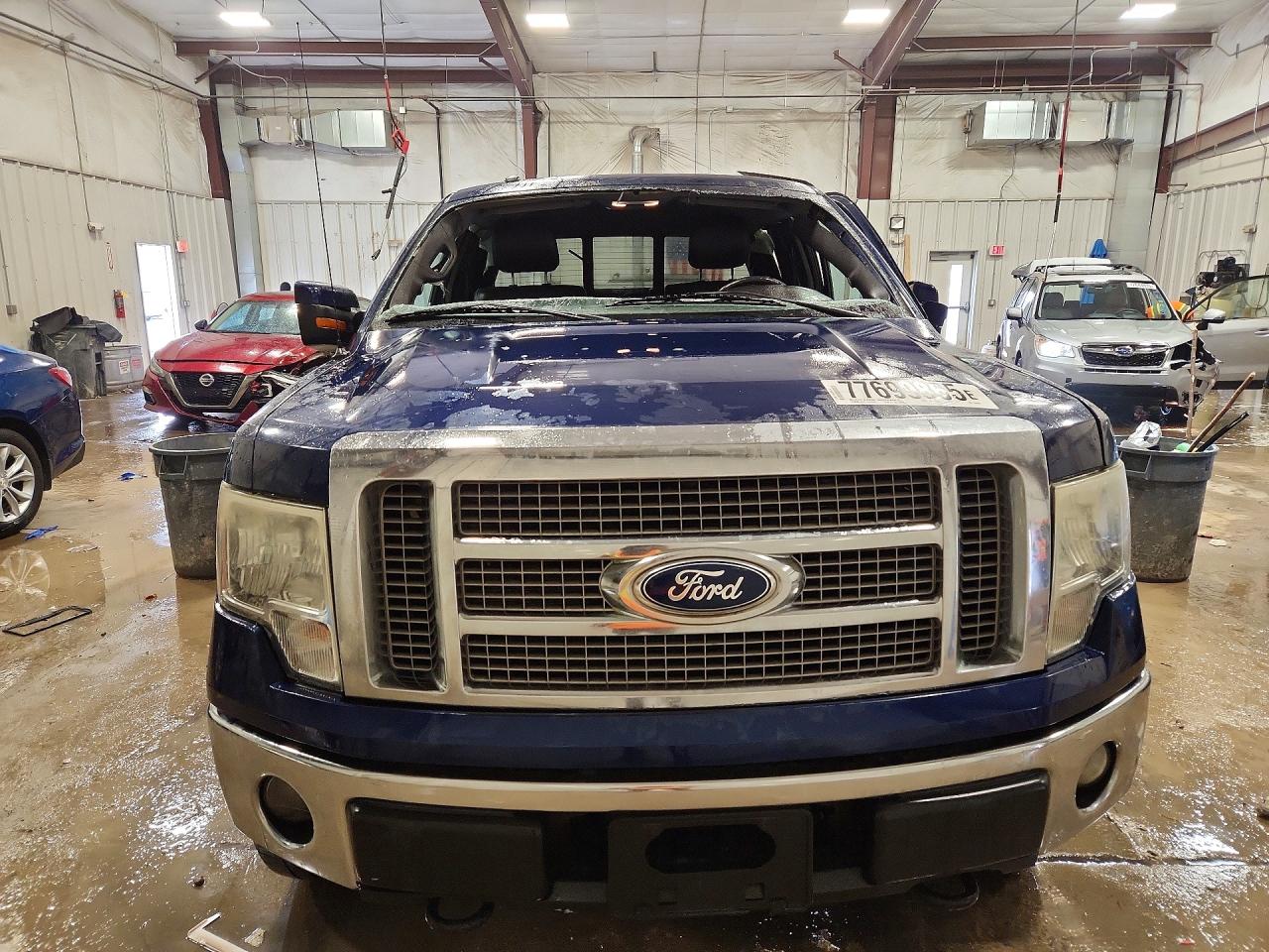 2011 Ford F150 Super Cab Blue vin: 1FTFX1EF7BKD56803