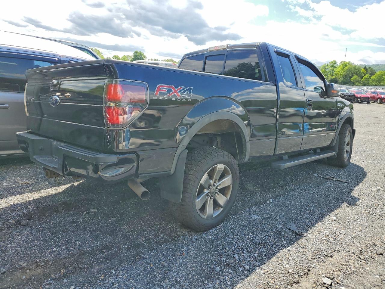 2012 Ford F150 Super Cab Black vin: 1FTFX1EF7CFA52137