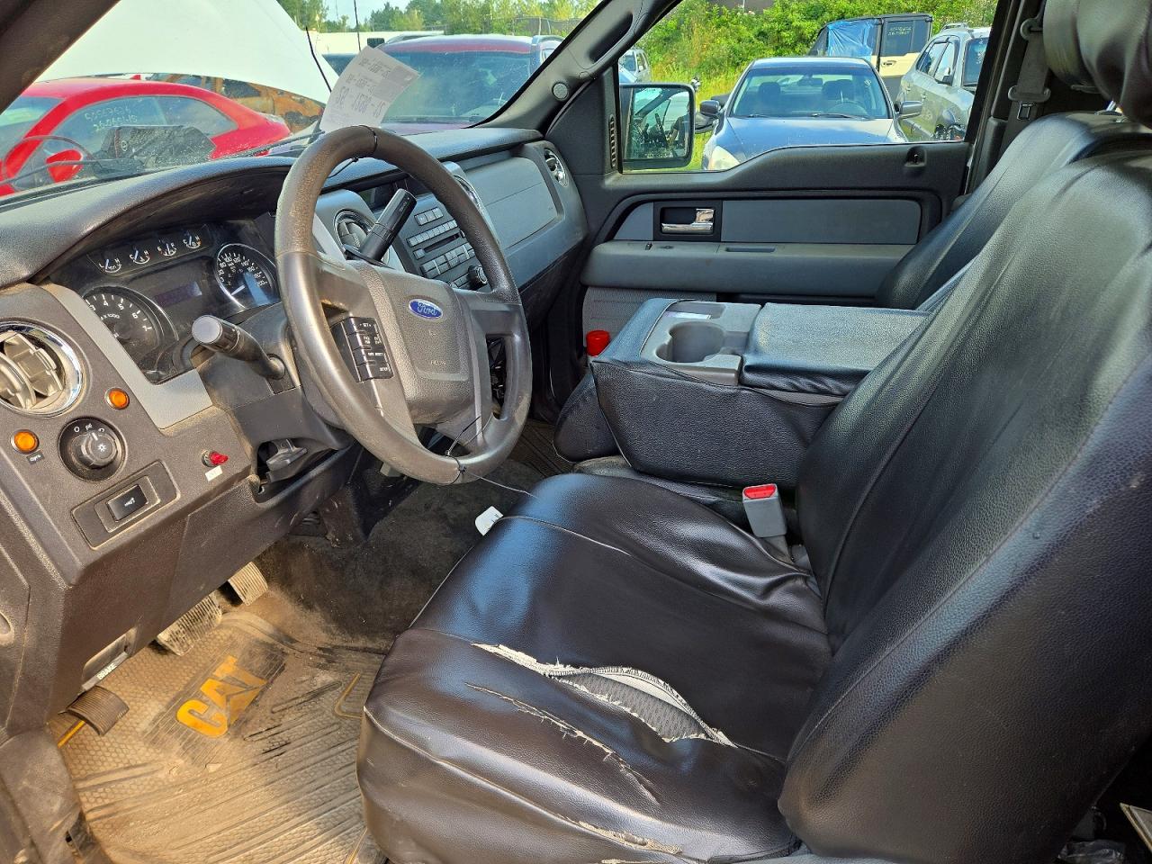 2012 Ford F150 Super Cab White vin: 1FTFX1EF7CFB88526