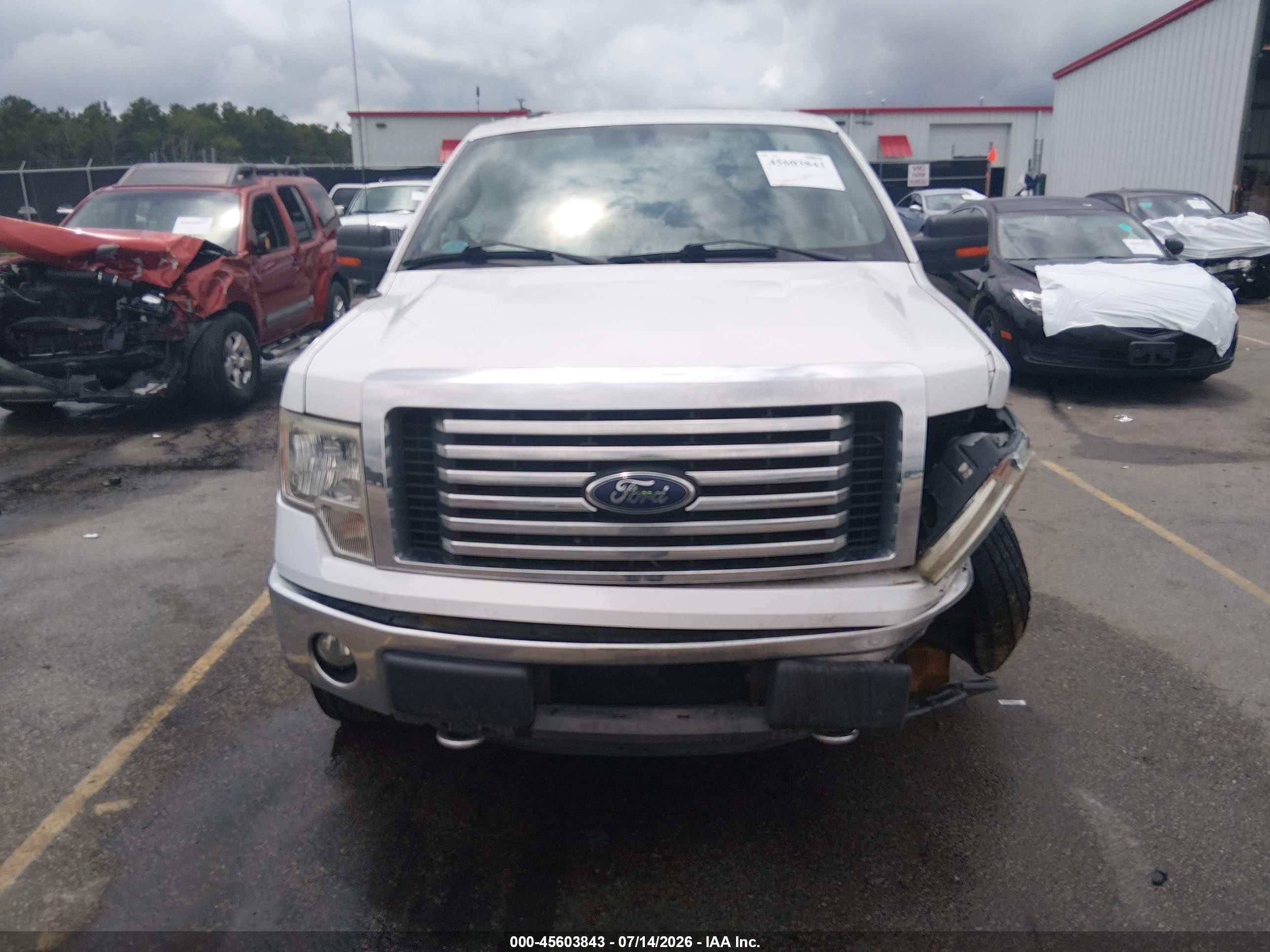 2012 Ford F-150 Xlt White vin: 1FTFX1EF7CFC88299
