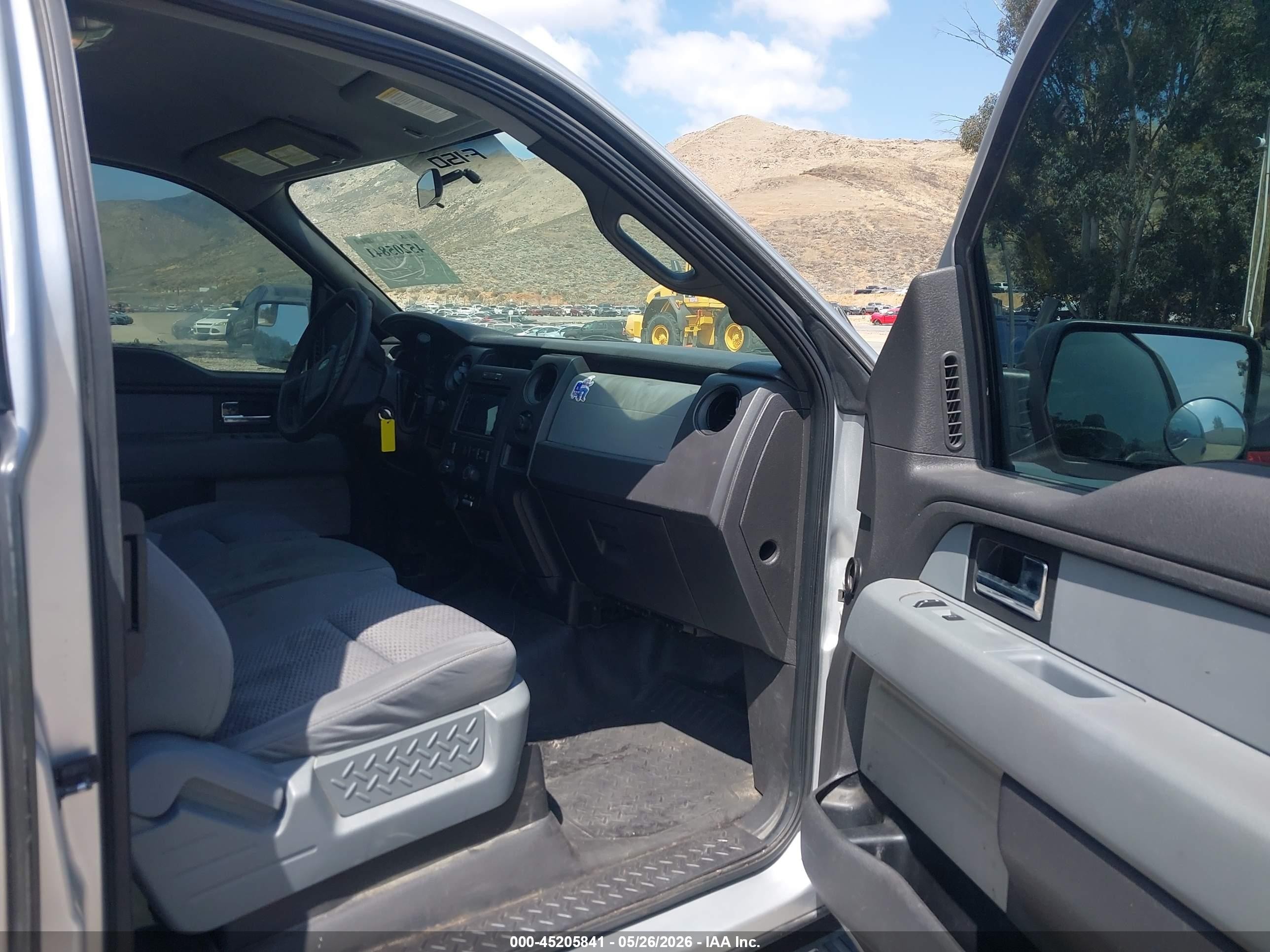 2013 Ford F-150 Stx Silver vin: 1FTFX1EF7DFA50650