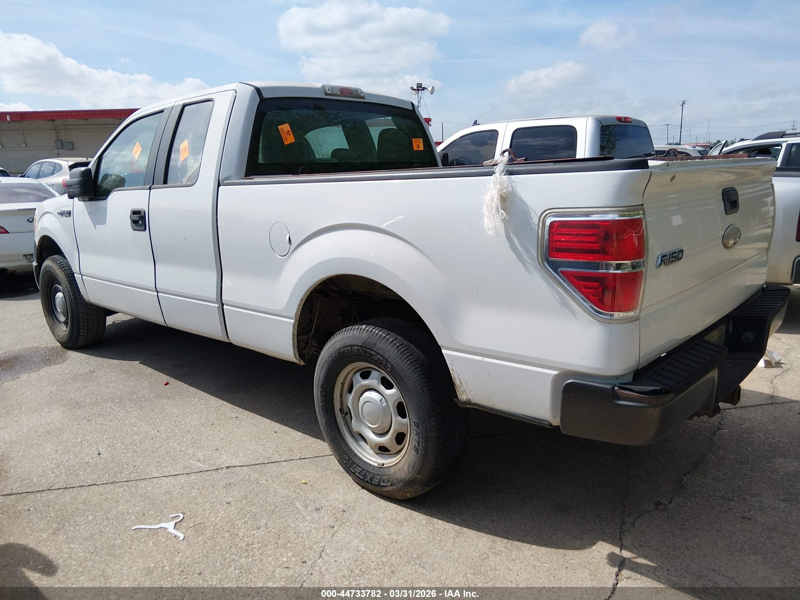 2013 Ford F-150 Xl White vin: 1FTFX1EF7DFB61523