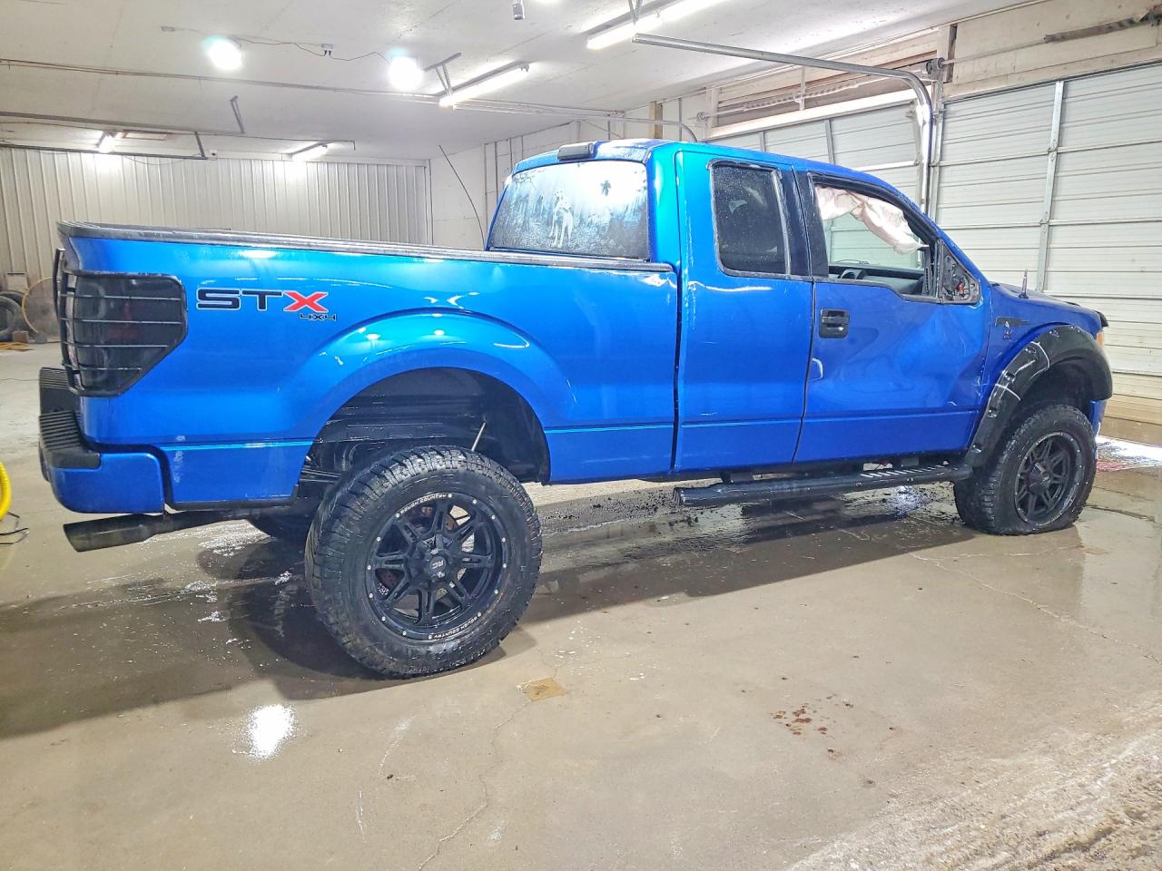 2013 Ford F150 Super Cab Синий vin: 1FTFX1EF7DFB80914