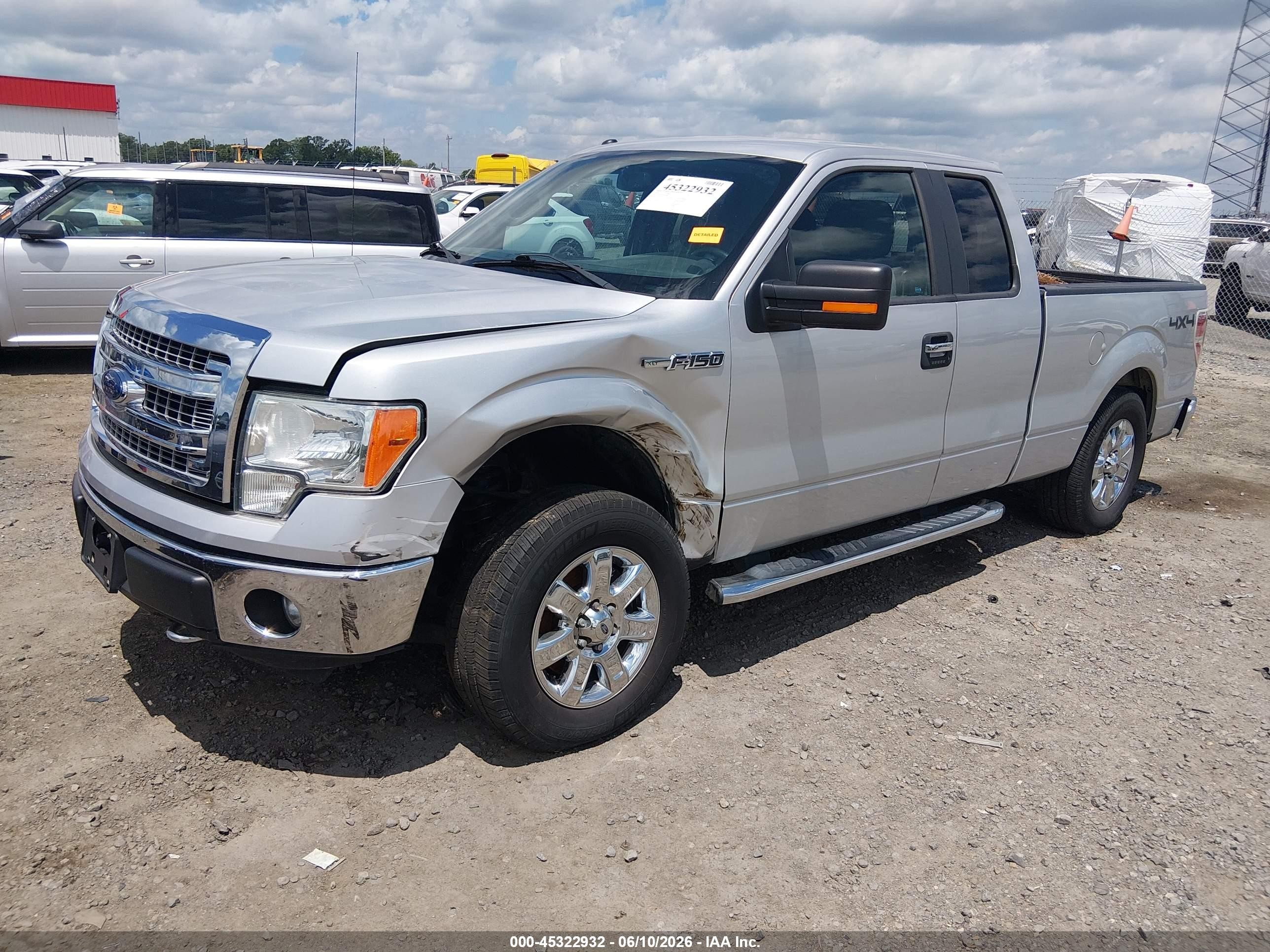 2013 Ford F-150 Xlt Silver vin: 1FTFX1EF7DFD08729
