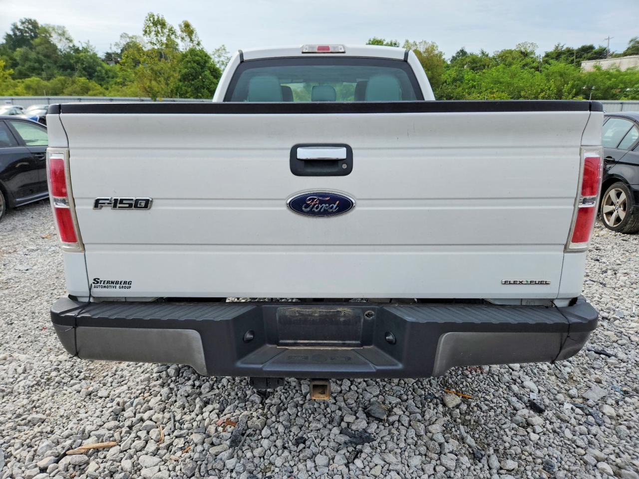 2013 Ford F150 Super Cab Белый vin: 1FTFX1EF7DKE66964