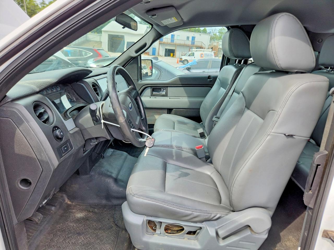 2013 Ford F150 Super Cab Белый vin: 1FTFX1EF7DKE66964
