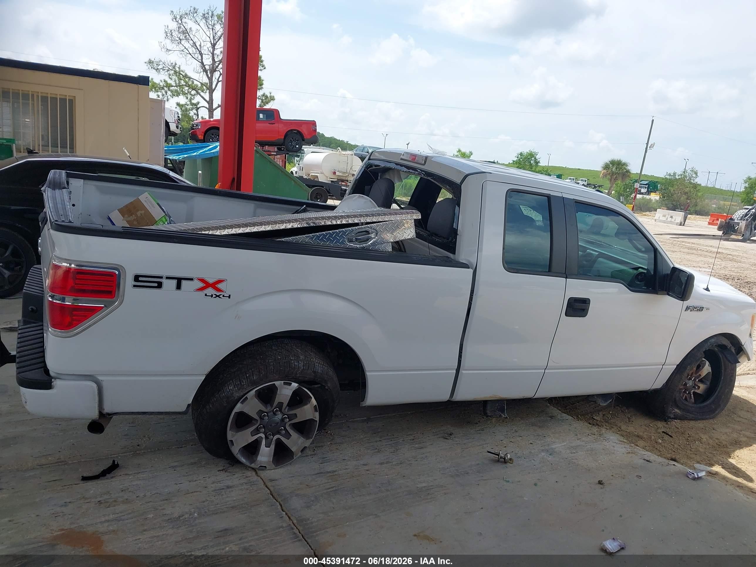 2013 Ford F-150 Stx White vin: 1FTFX1EF7DKF17962