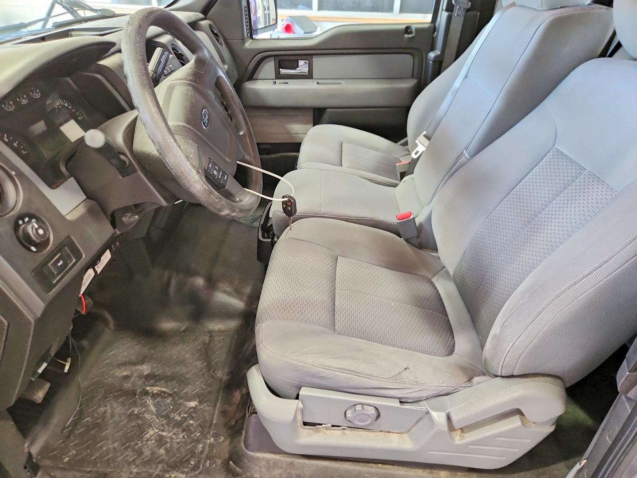 2013 Ford F150 Super Cab Gray vin: 1FTFX1EF7DKF69933