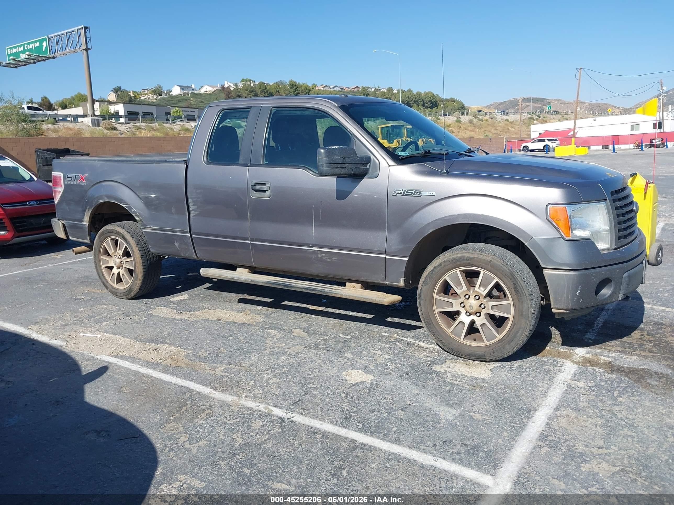 2014 Ford F-150 Stx Серый vin: 1FTFX1EF7EKE56212