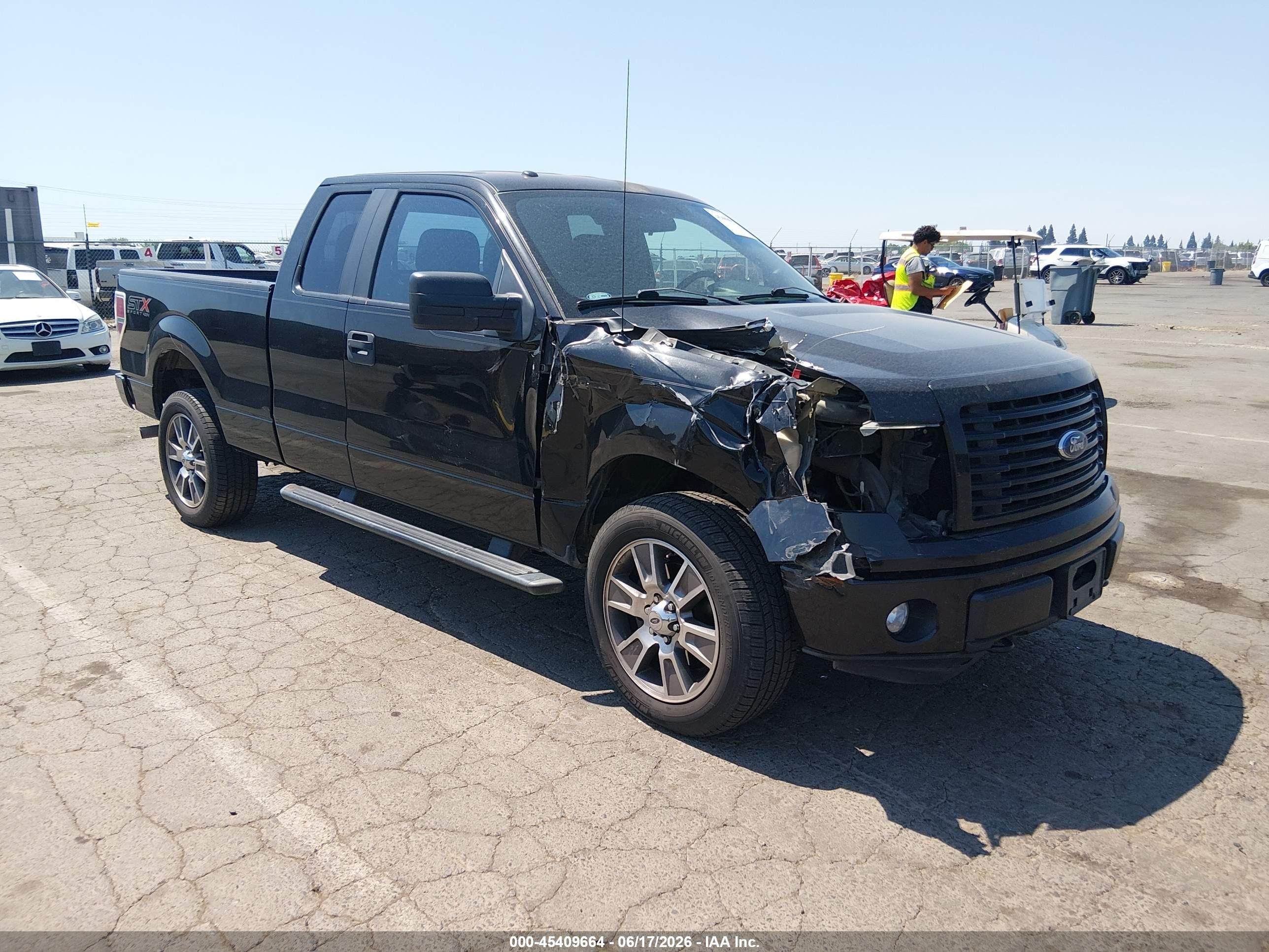 2014 Ford F-150 Stx Black vin: 1FTFX1EF7EKE83281