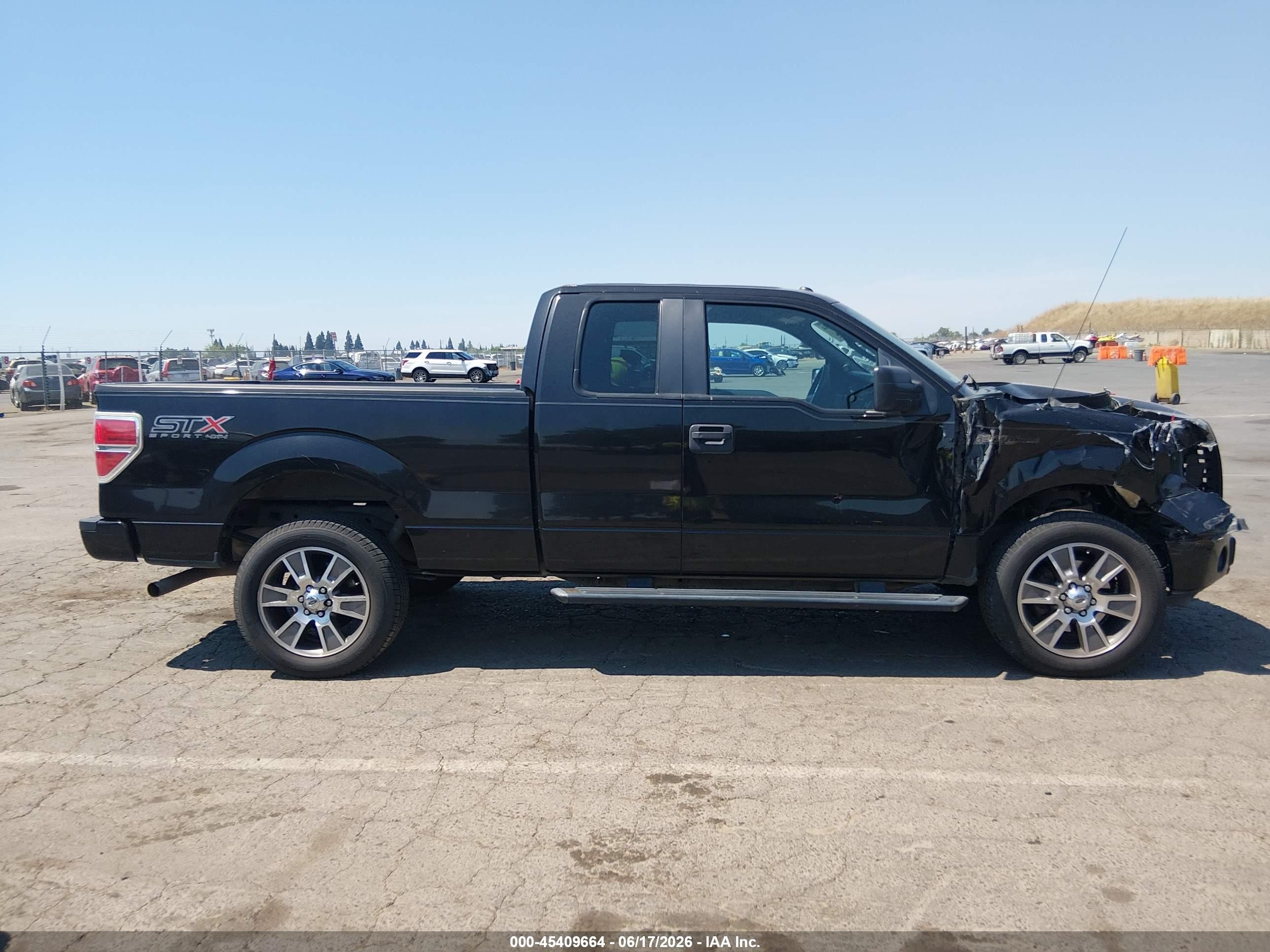 2014 Ford F-150 Stx Black vin: 1FTFX1EF7EKE83281