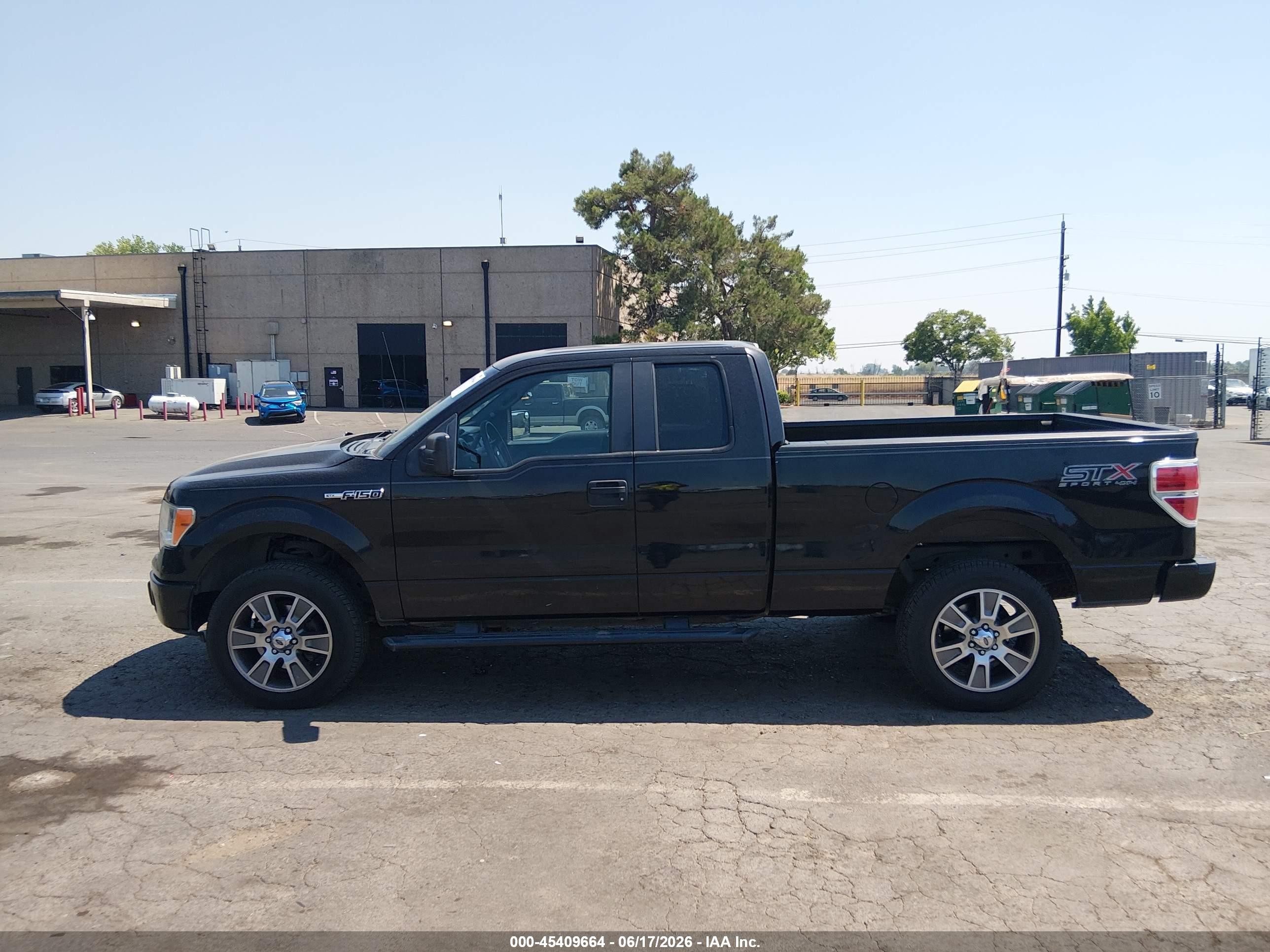 2014 Ford F-150 Stx Black vin: 1FTFX1EF7EKE83281
