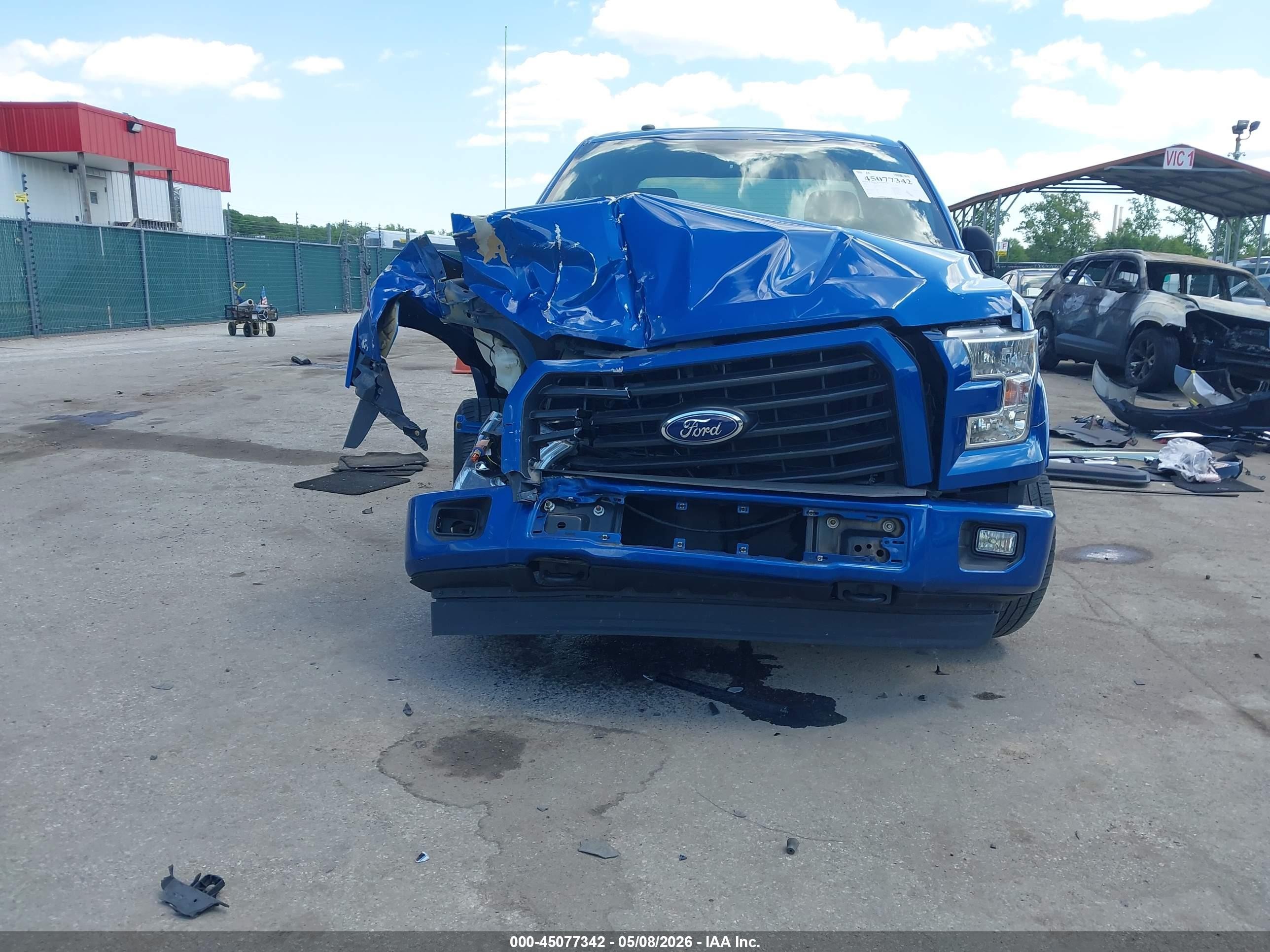 2017 Ford F-150 Xlt Blue vin: 1FTFX1EF7HKE32335