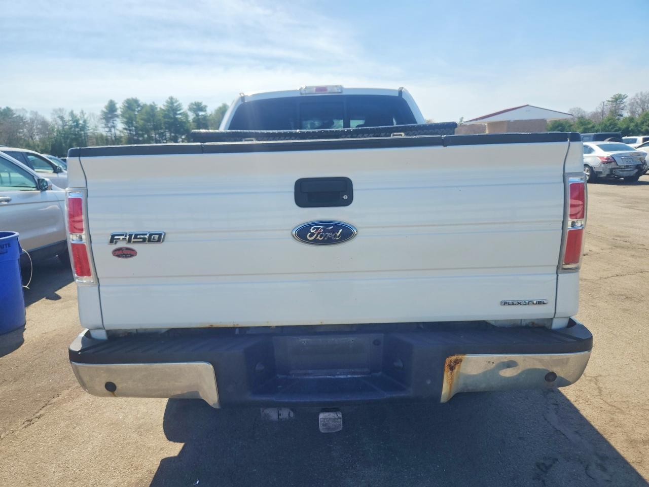 2011 Ford F150 Super Cab White vin: 1FTFX1EF8BFA53960