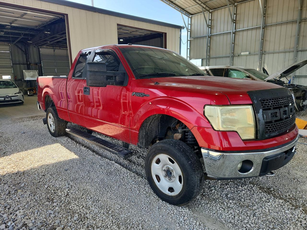2011 Ford F150 Super Cab Burgundy vin: 1FTFX1EF8BFB30200