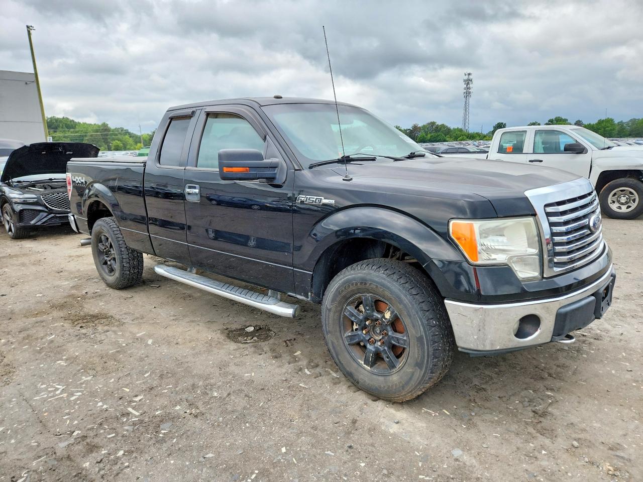 2011 Ford F150 Super Cab Black vin: 1FTFX1EF8BFC19586