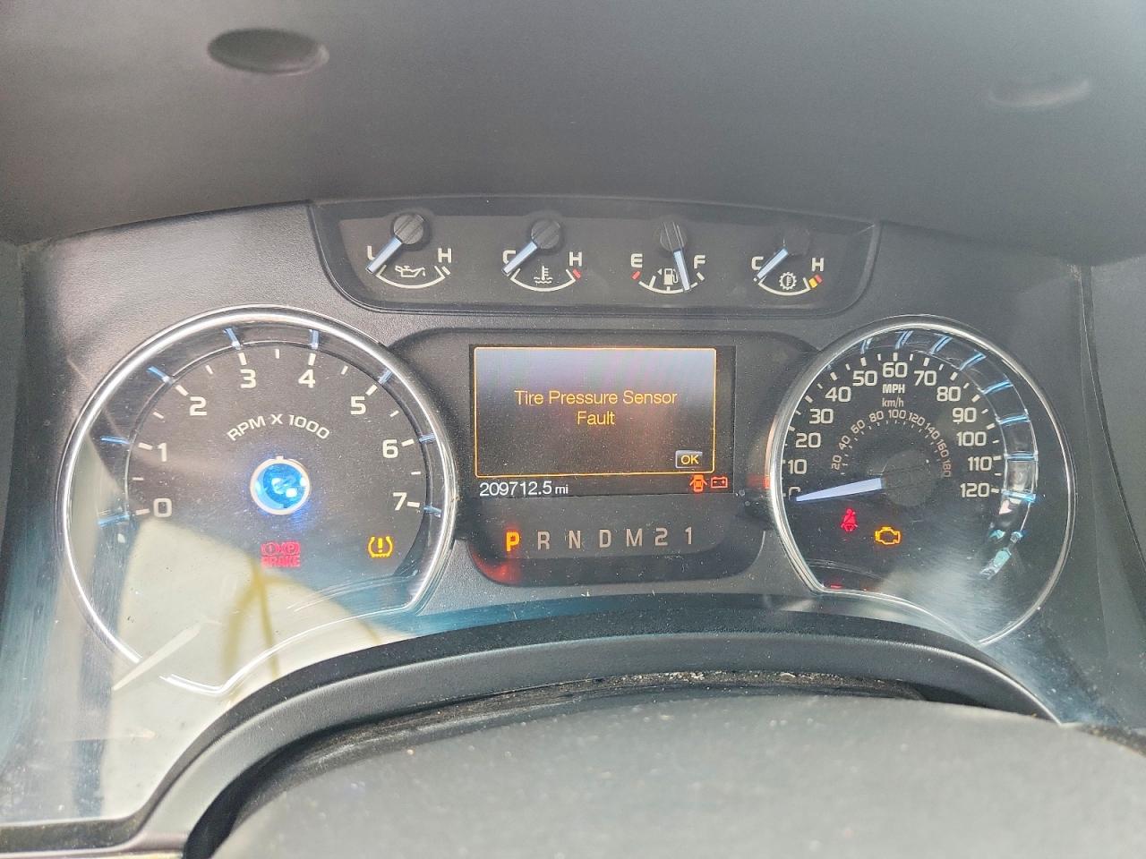 2011 Ford F150 Super Cab Black vin: 1FTFX1EF8BFC19586